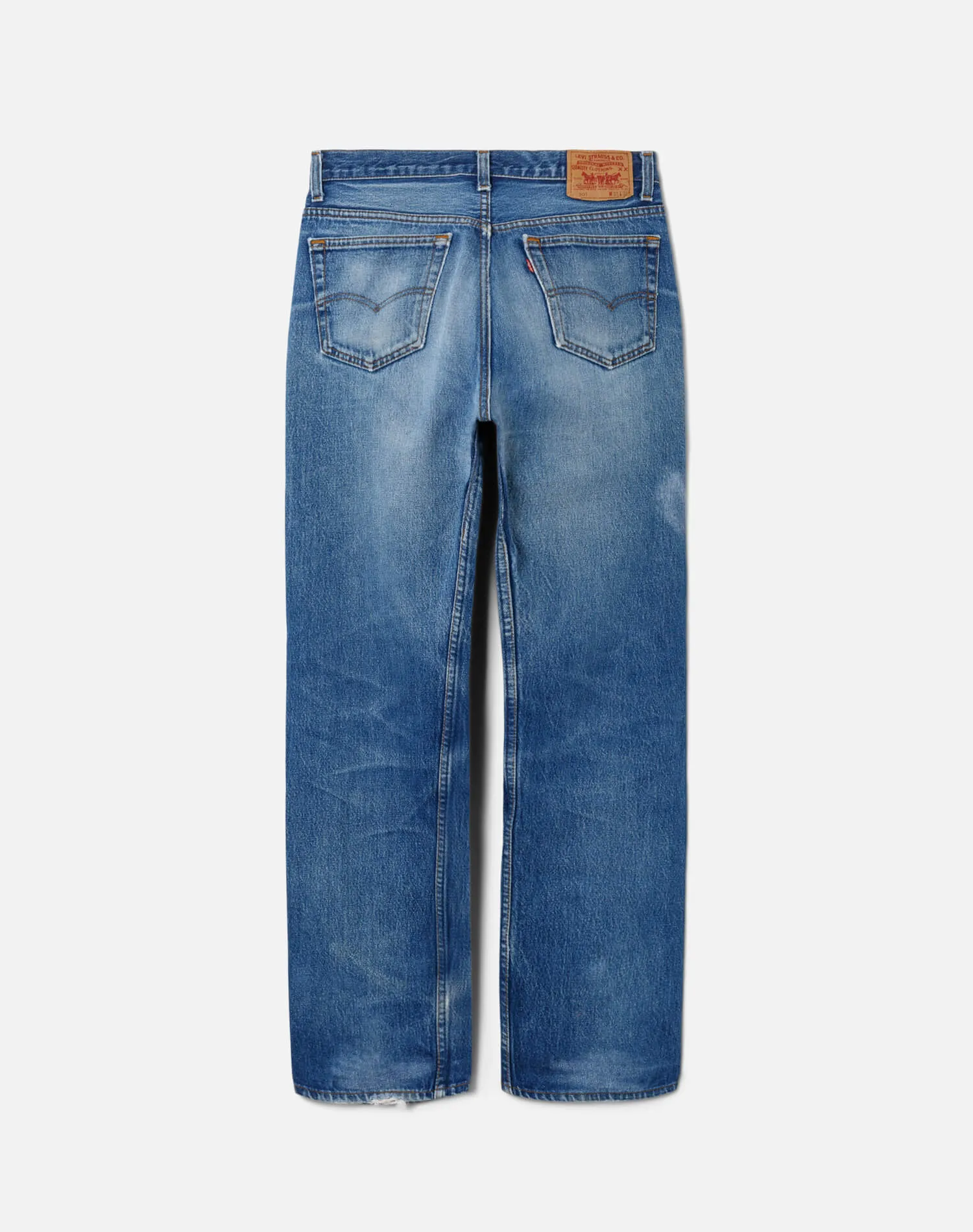 80s Levi's 501 -#22 sold by Re/Done product image thumbnail 2
