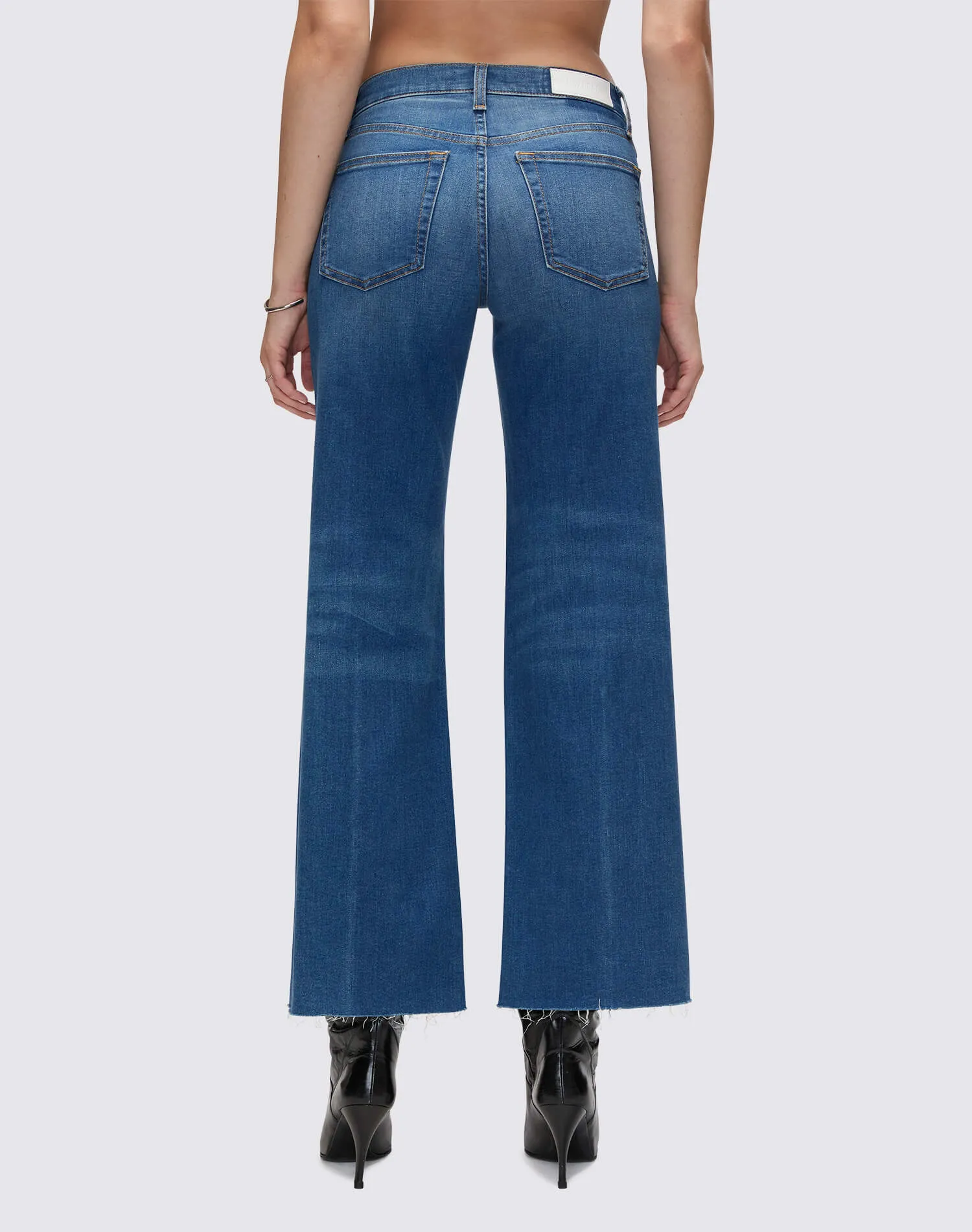 Comfort Stretch Mid Rise Wide Leg Crop - Viper Blue sold by Re/Done product image thumbnail 5