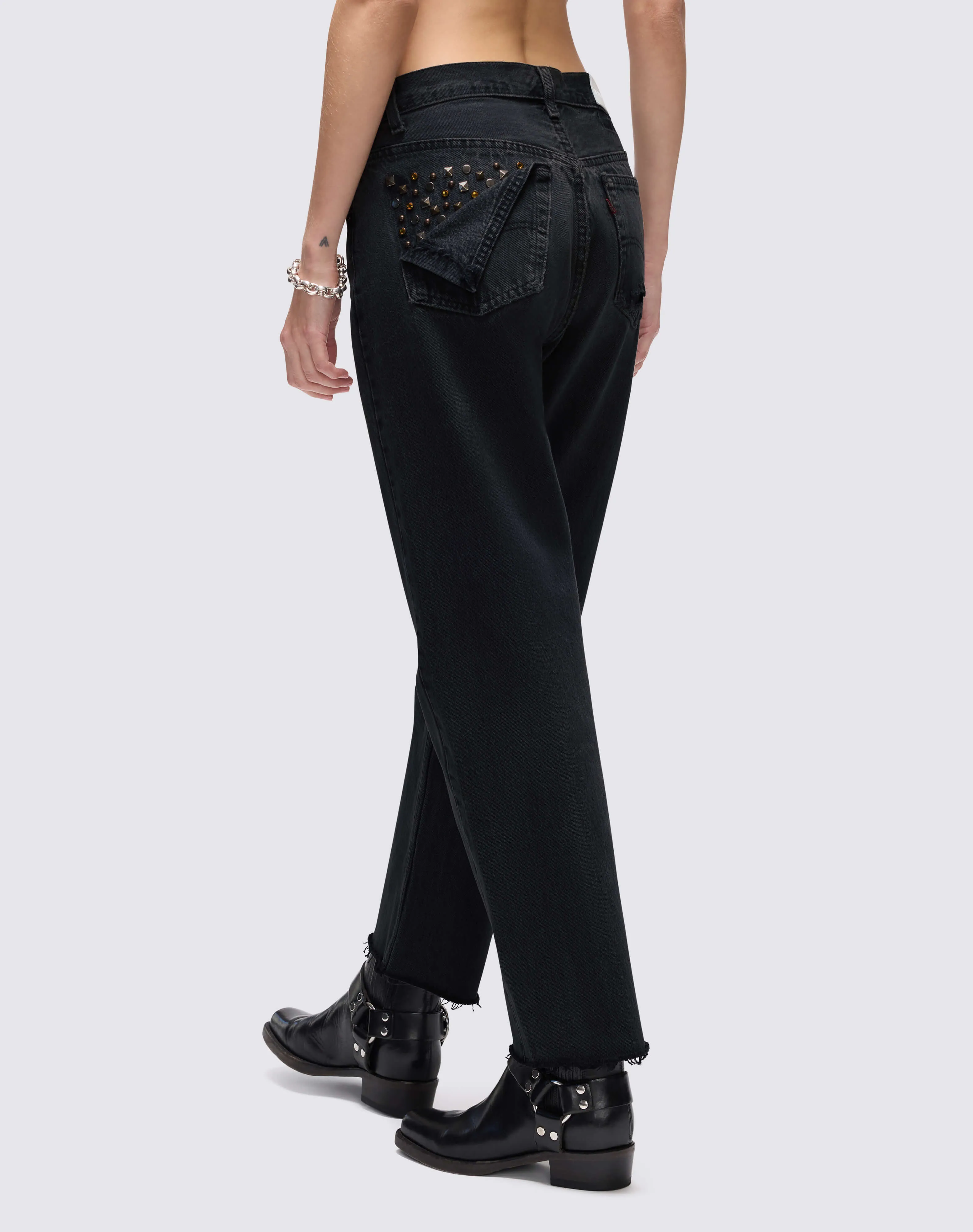 No. 25STBFJN11235339 sold by Re/Done product image thumbnail 5