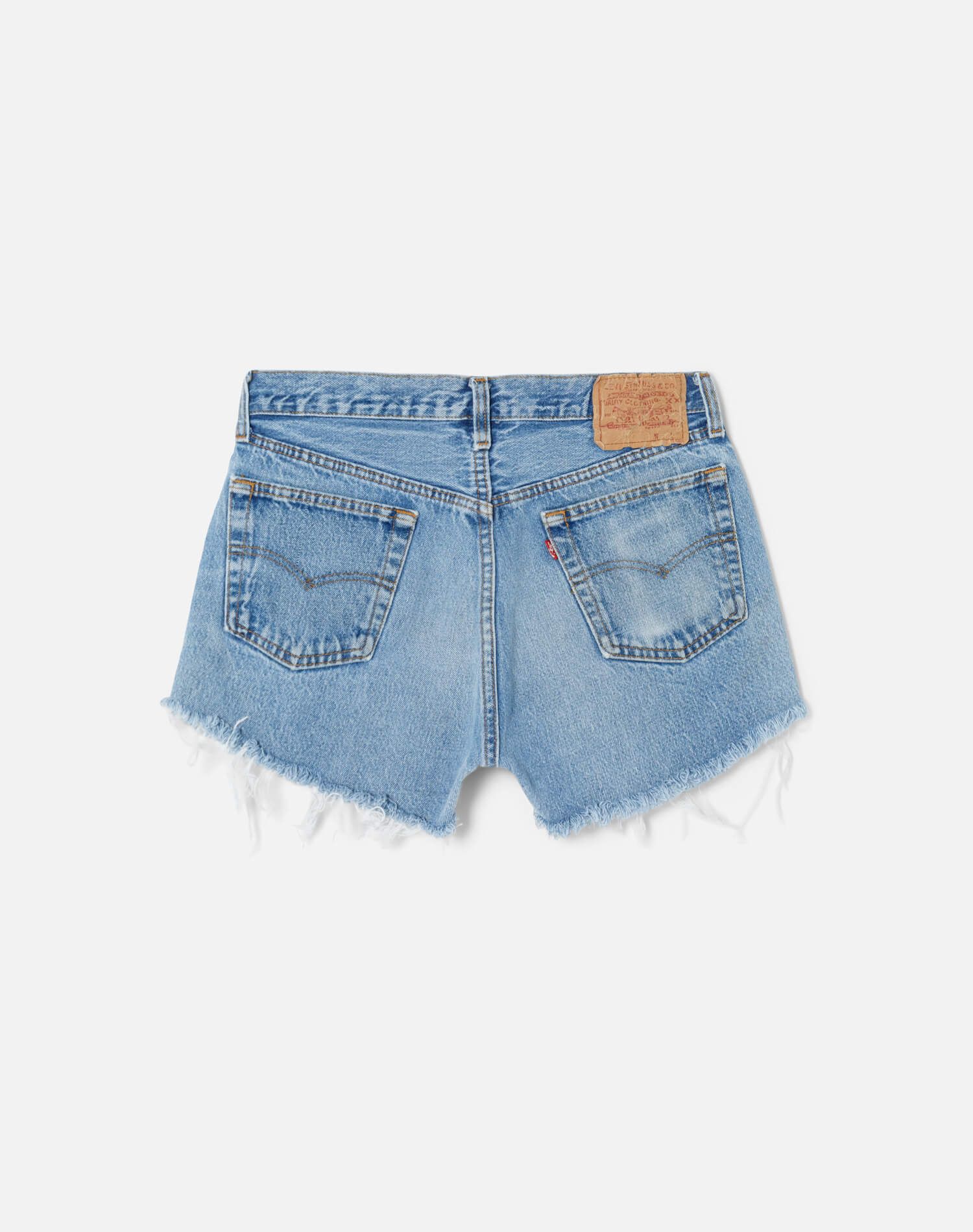 80s Levi's 501 Shorts Size 27 -#10 sold by Re/Done product image thumbnail 2