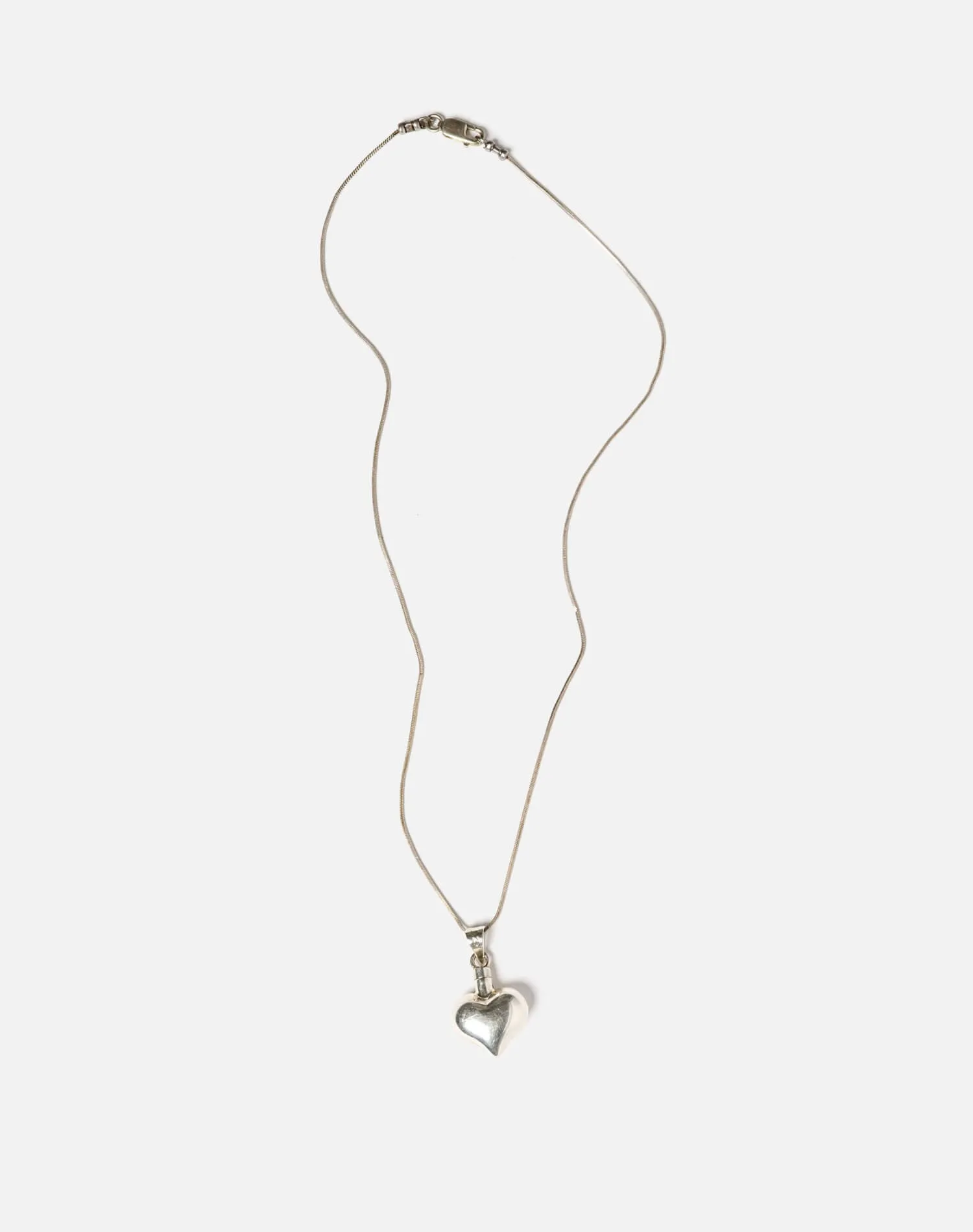 90s Small Puffy Heart Necklace -#1044 sold by Re/Done product image thumbnail 3