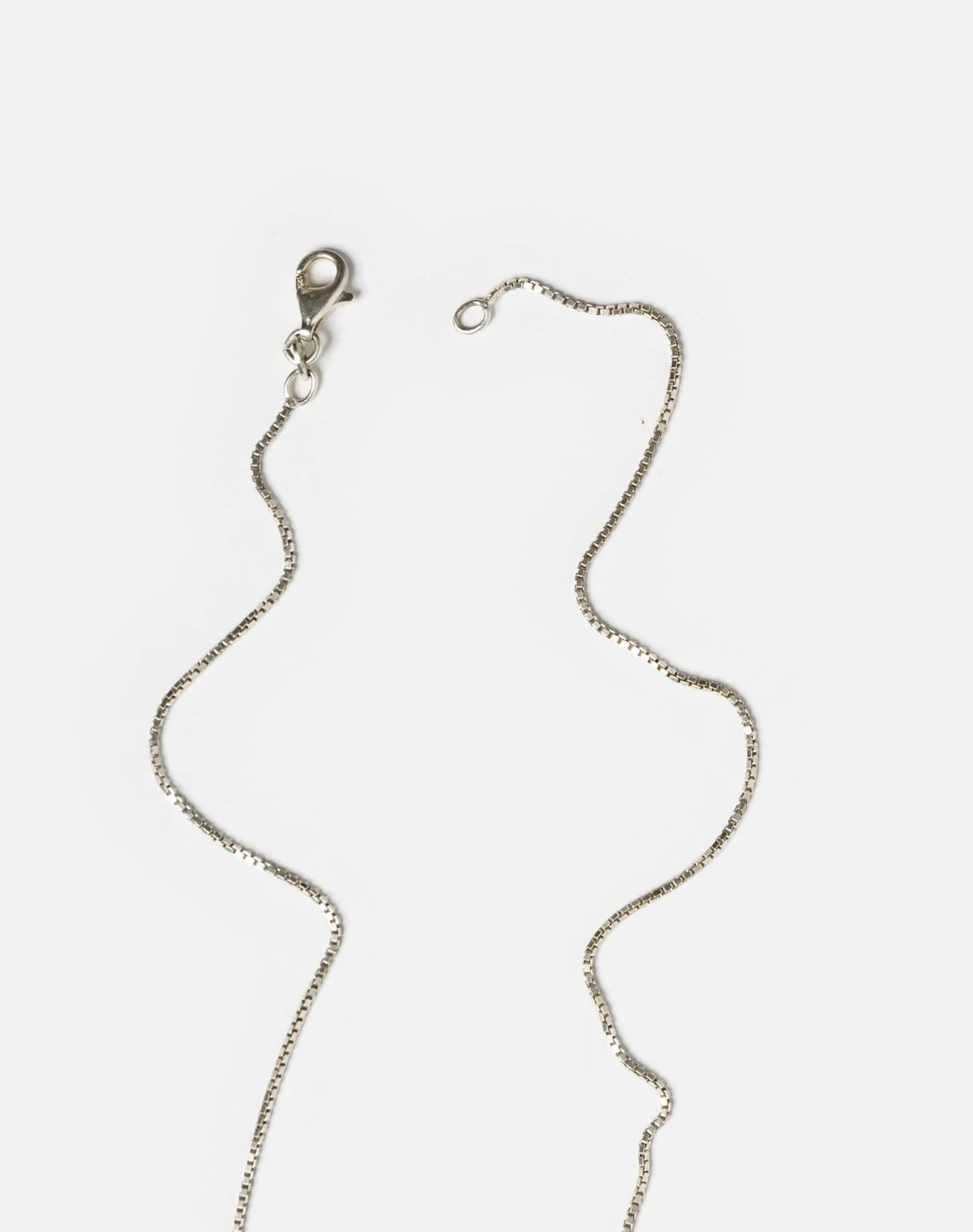 90s Bean Pendant Necklace -#1025 sold by Re/Done product image thumbnail 4