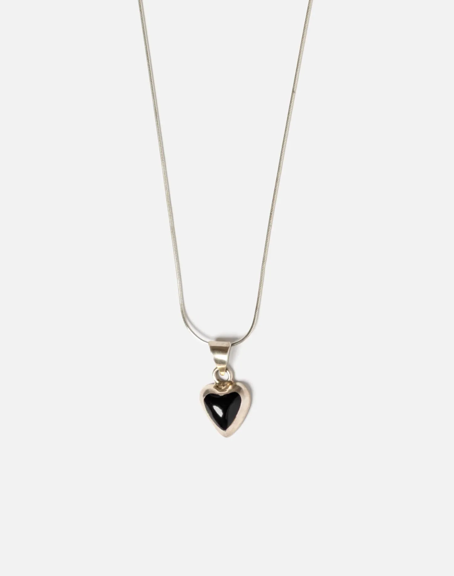 90s Onyx Heart Necklace -#1024 sold by Re/Done