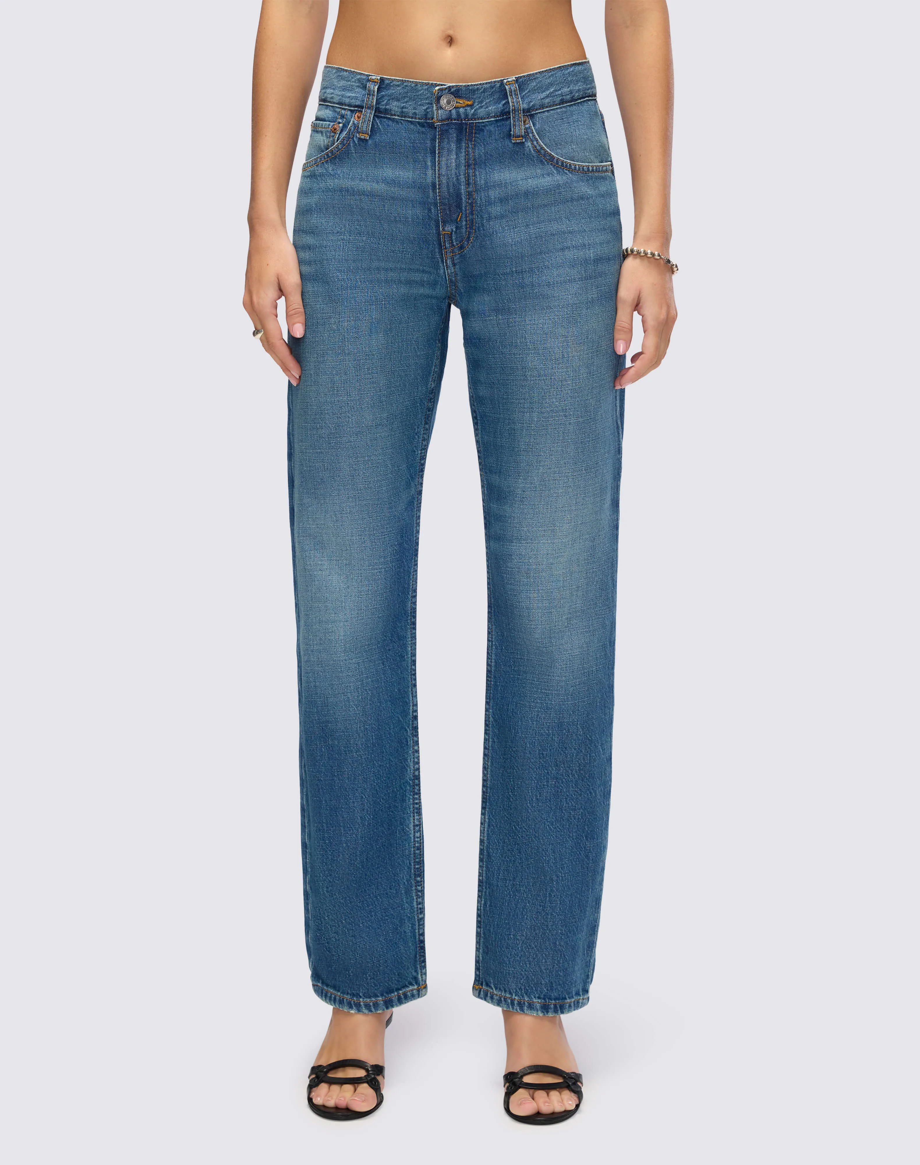 Mid Rise Blondie Crop - Mendocino Indigo sold by Re/Done