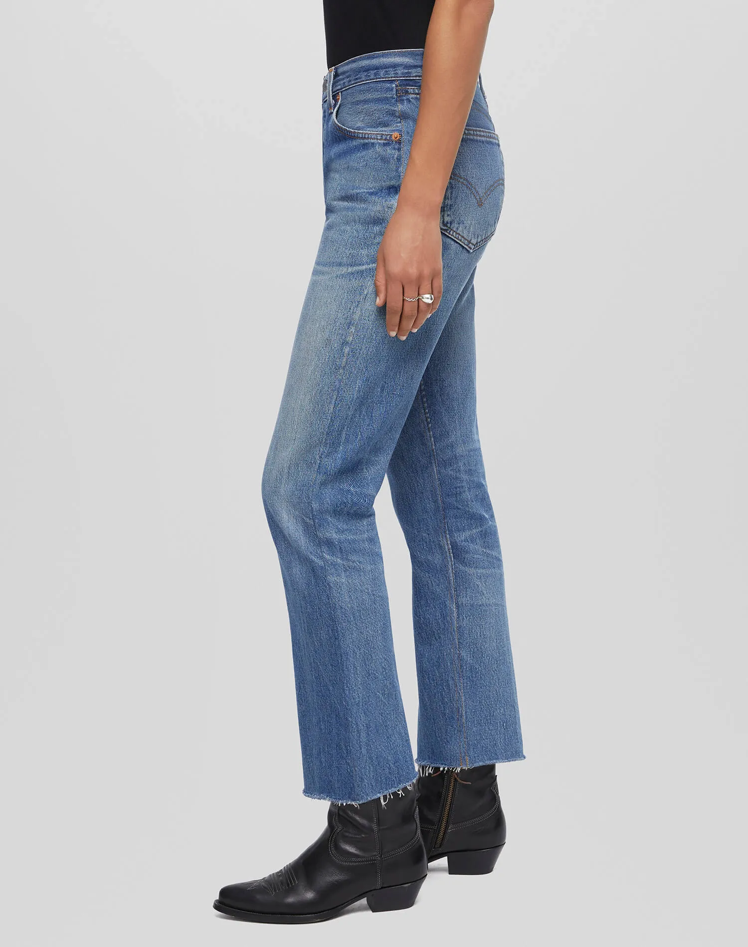 No. 25STVC11245362 sold by Re/Done product image thumbnail 5