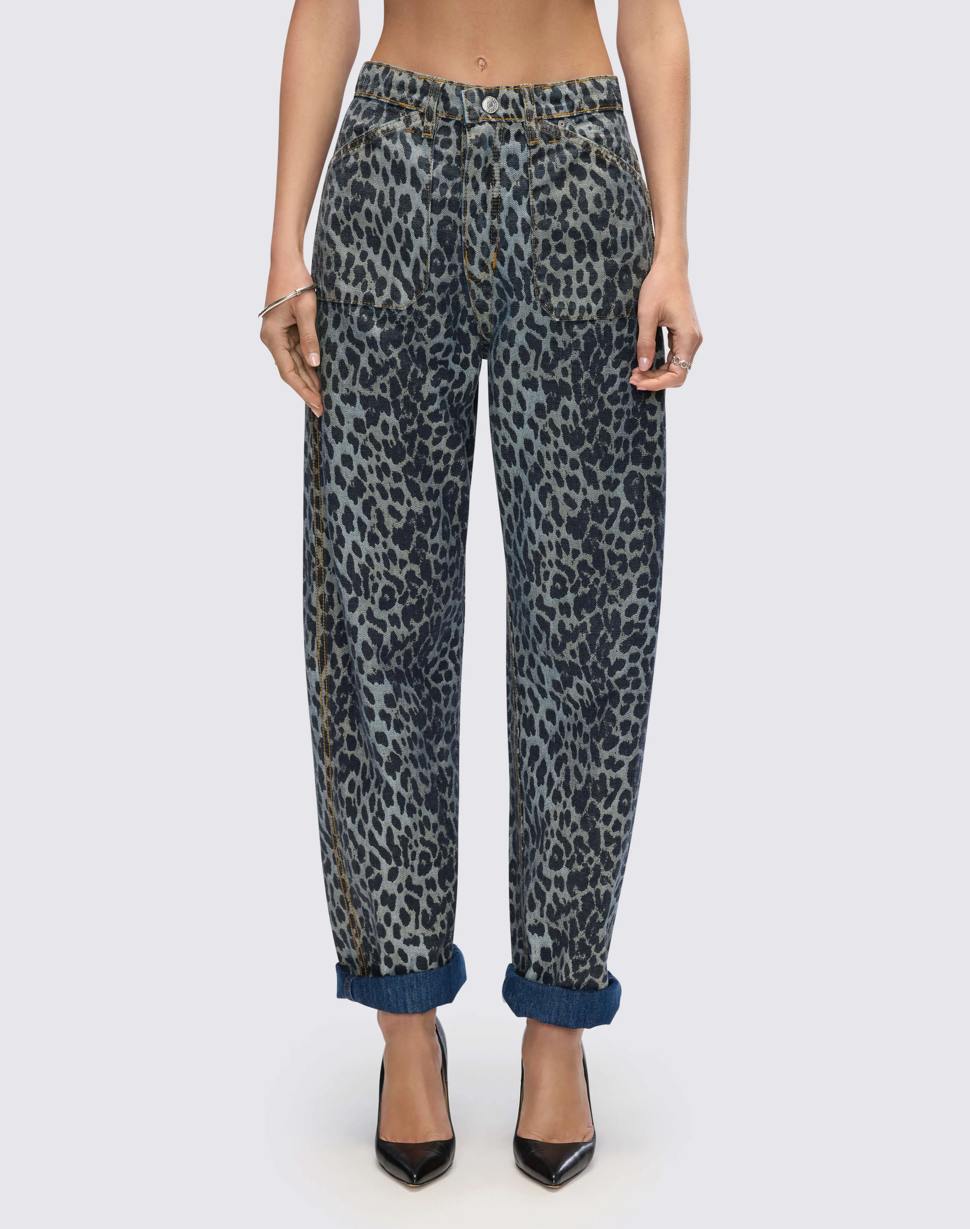 Surplus Rewind Jean - DK Santa Cruz Size 25 sold by Re/Done product image thumbnail 5