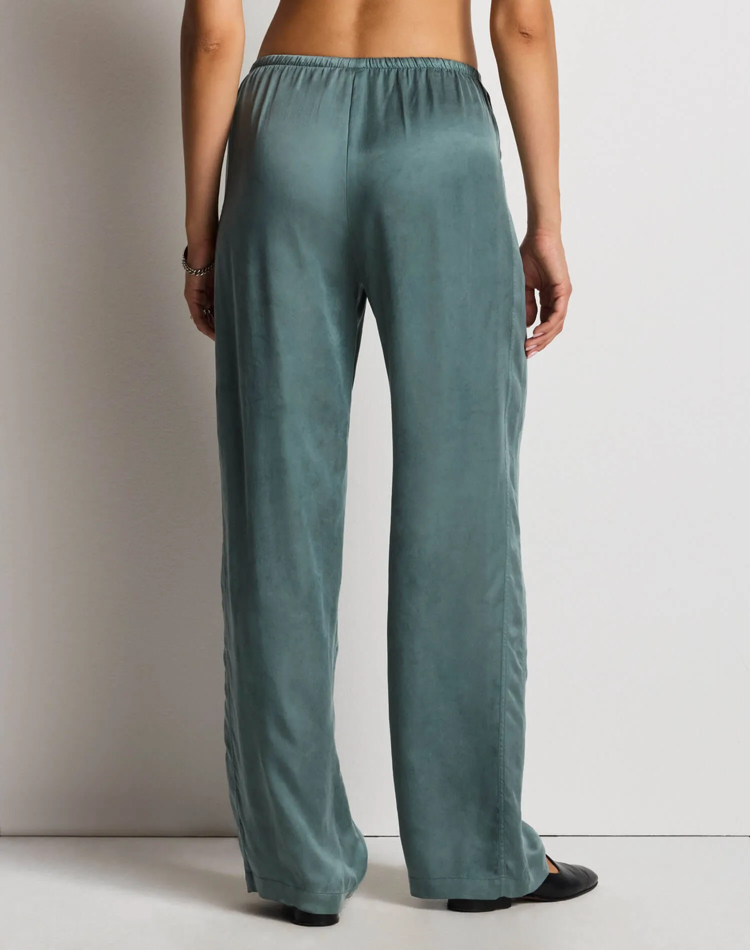 Cali Pant - Aspen Green sold by Re/Done product image thumbnail 3