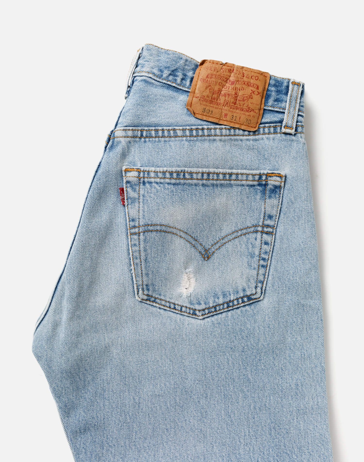 80s Levi's 501 - #2 sold by Re/Done product image thumbnail 3