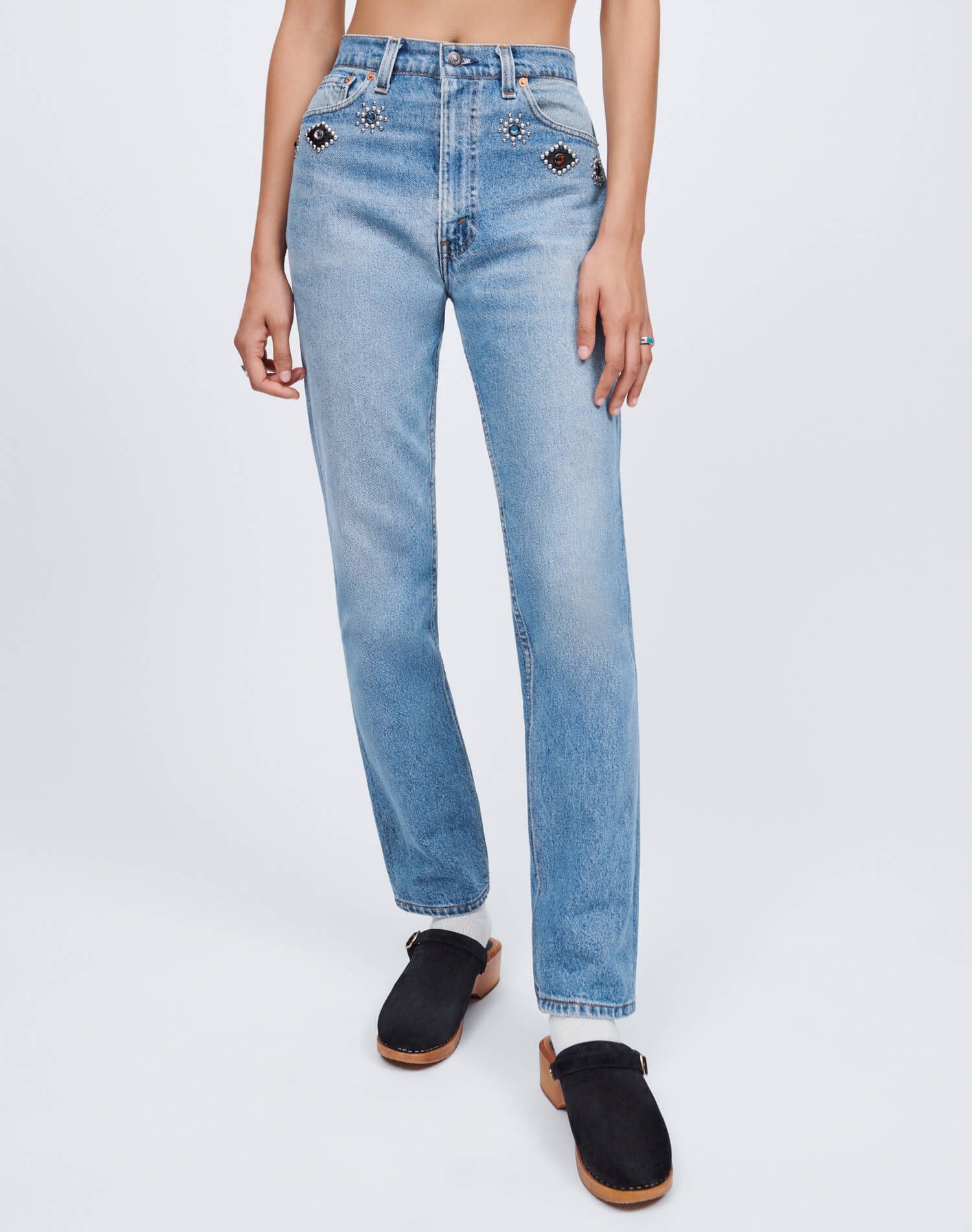 Levi's 70s Straight - Indigo Stud sold by Re/Done product image thumbnail 3