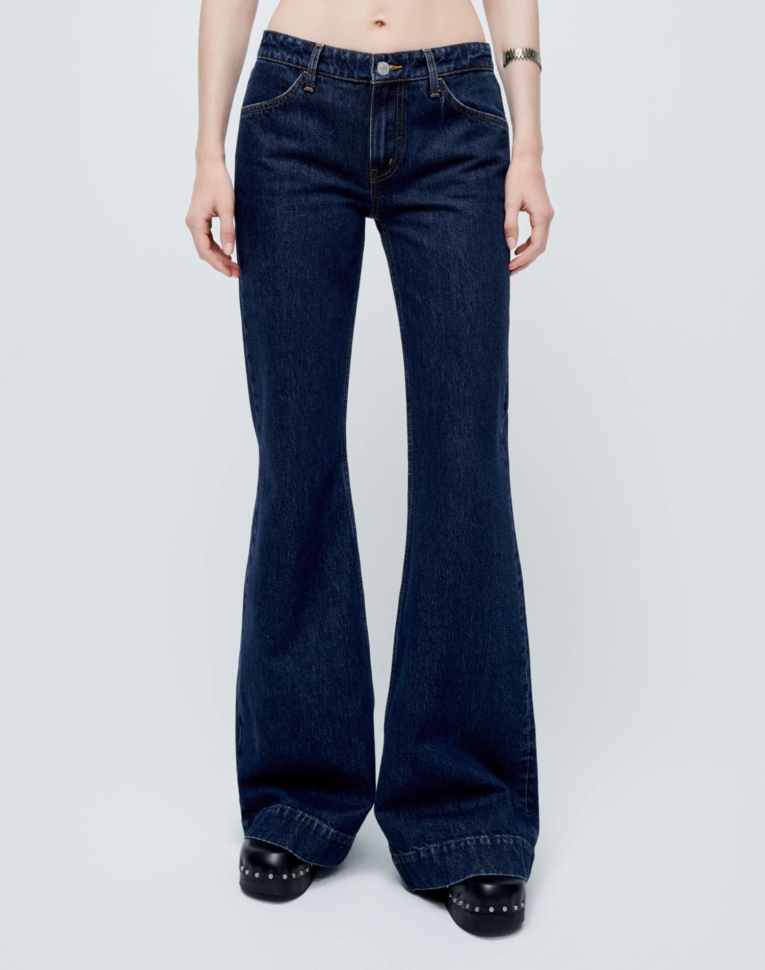 70s Low Rise Bell Bottom - Heritage Rinse sold by Re/Done product image thumbnail 2