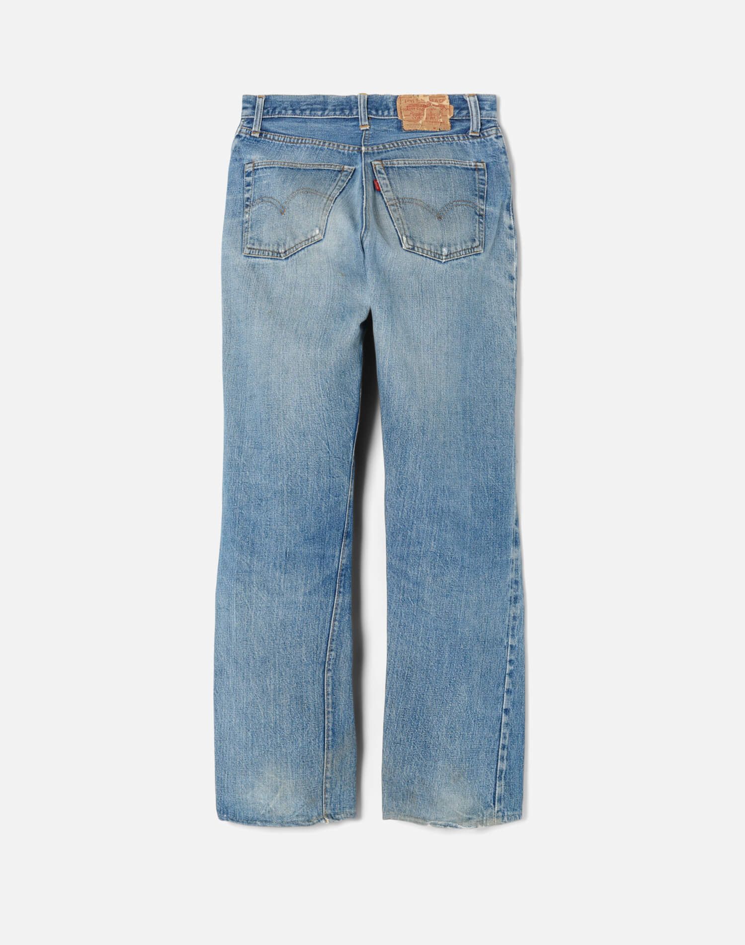 70s Levi's Single Sttich Redline Thrashed 501 Jeans -#13 sold by Re/Done product image thumbnail 2