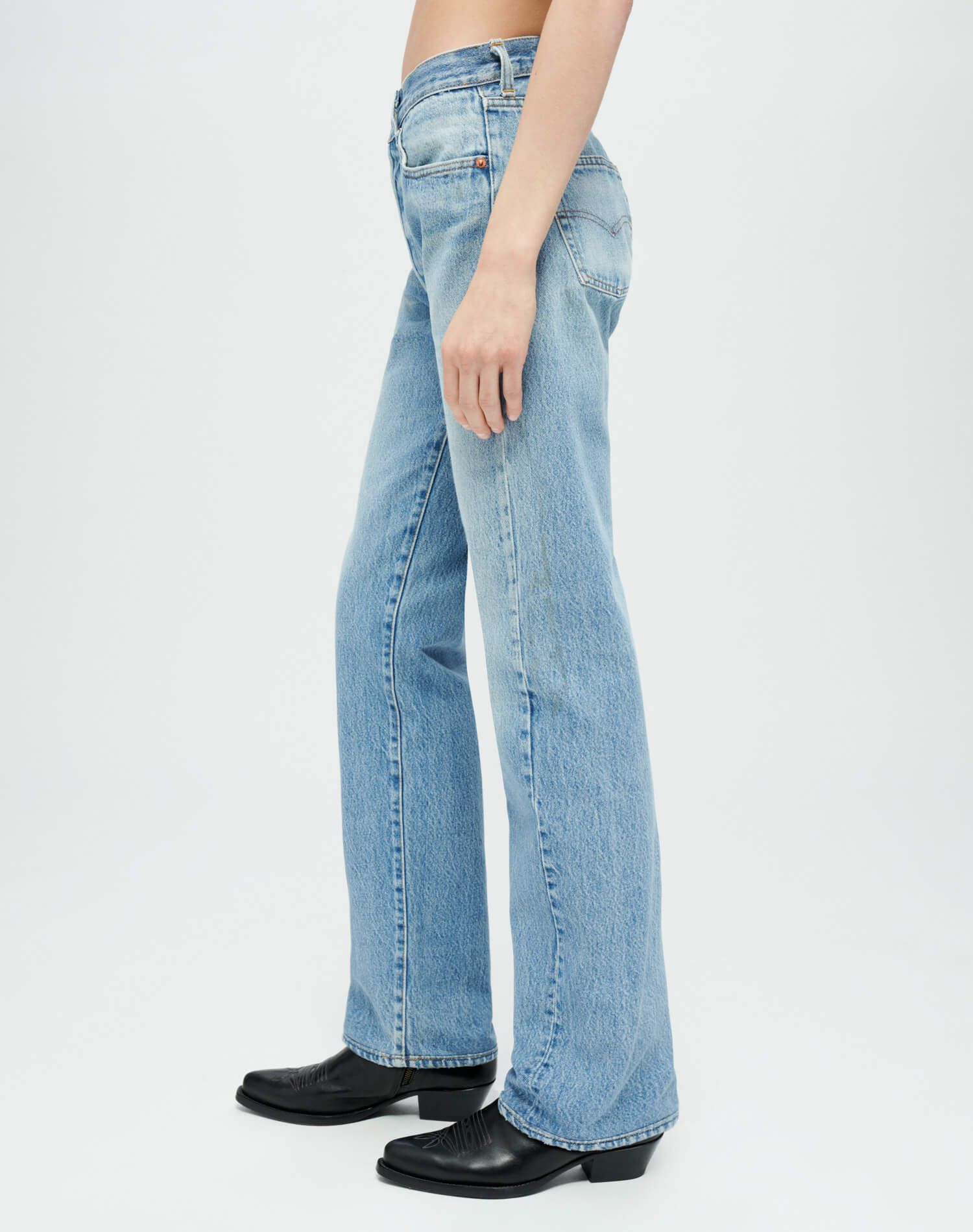 Levi's 90s Jean - Indigo sold by Re/Done product image thumbnail 3