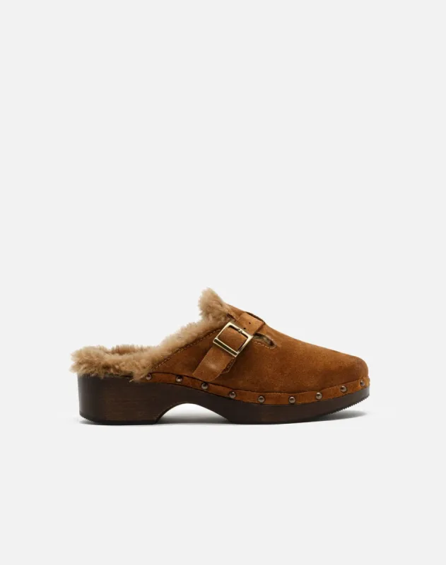70s Shearling Clog - Cognac Suede and Shearling sold by Re/Done