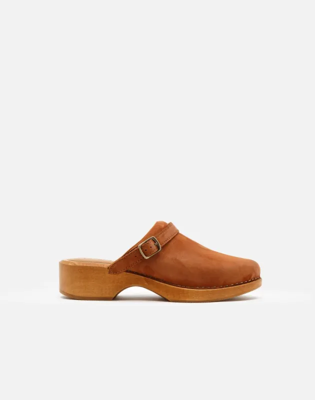 70s Classic Clog - Cuoio Suede sold by Re/Done