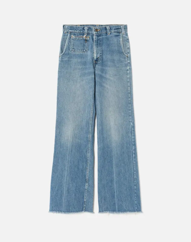 1970s Vintage Levi's Mid Rise Bootcut Raw Hem Jean Size 27 - #176 made by Re/Done