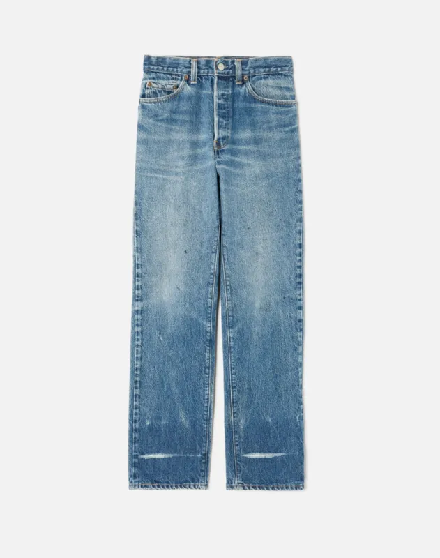 1970s Vintage Levi's 501 Mid Rise Jean Size 26 - #179 sold by Re/Done