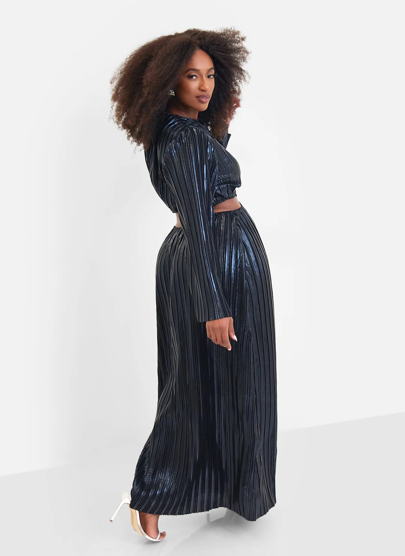 Octavia Metallic Plisse Open Back Maxi Shift Dress - Black sold by Rebdolls product image thumbnail 4