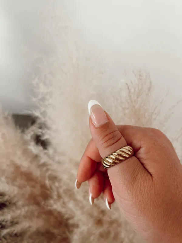 Oleada 18K Gold Plated "All Around" Extended Sizing Twist Ring sold by Rebdolls