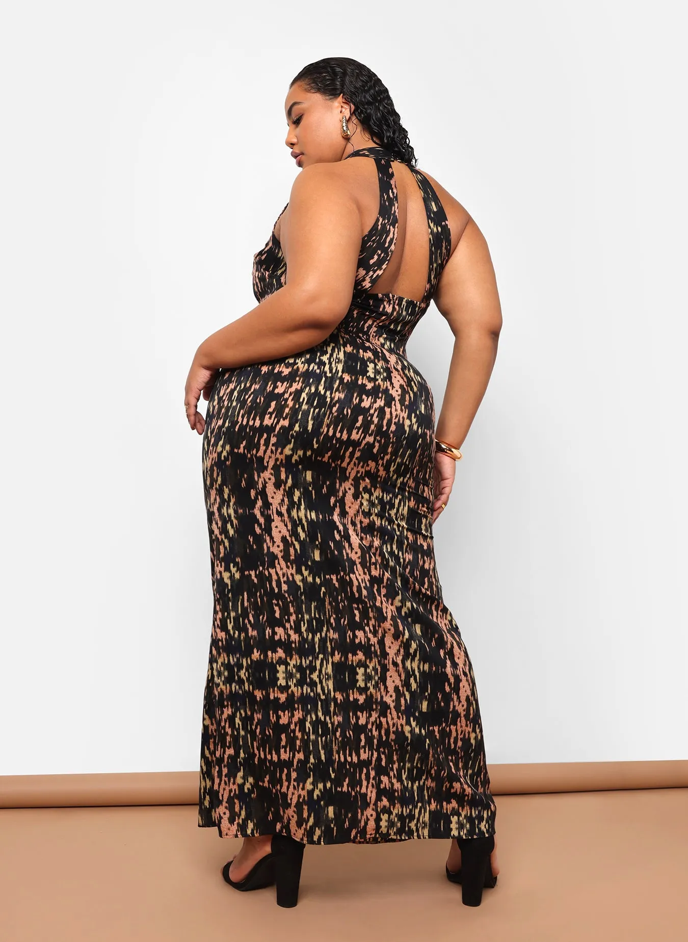 Indie Abstract Print Halter Maxi Bodycon Dress sold by Rebdolls product image thumbnail 2