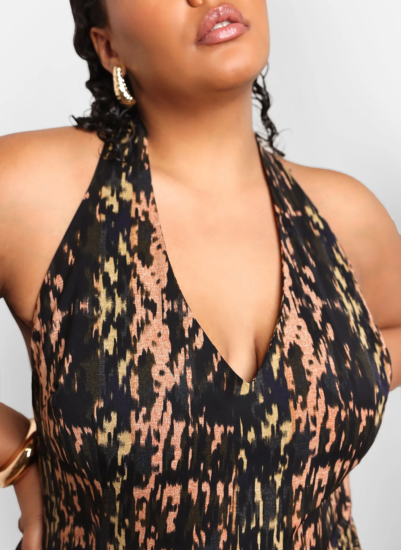 Indie Abstract Print Halter Maxi Bodycon Dress sold by Rebdolls product image thumbnail 4