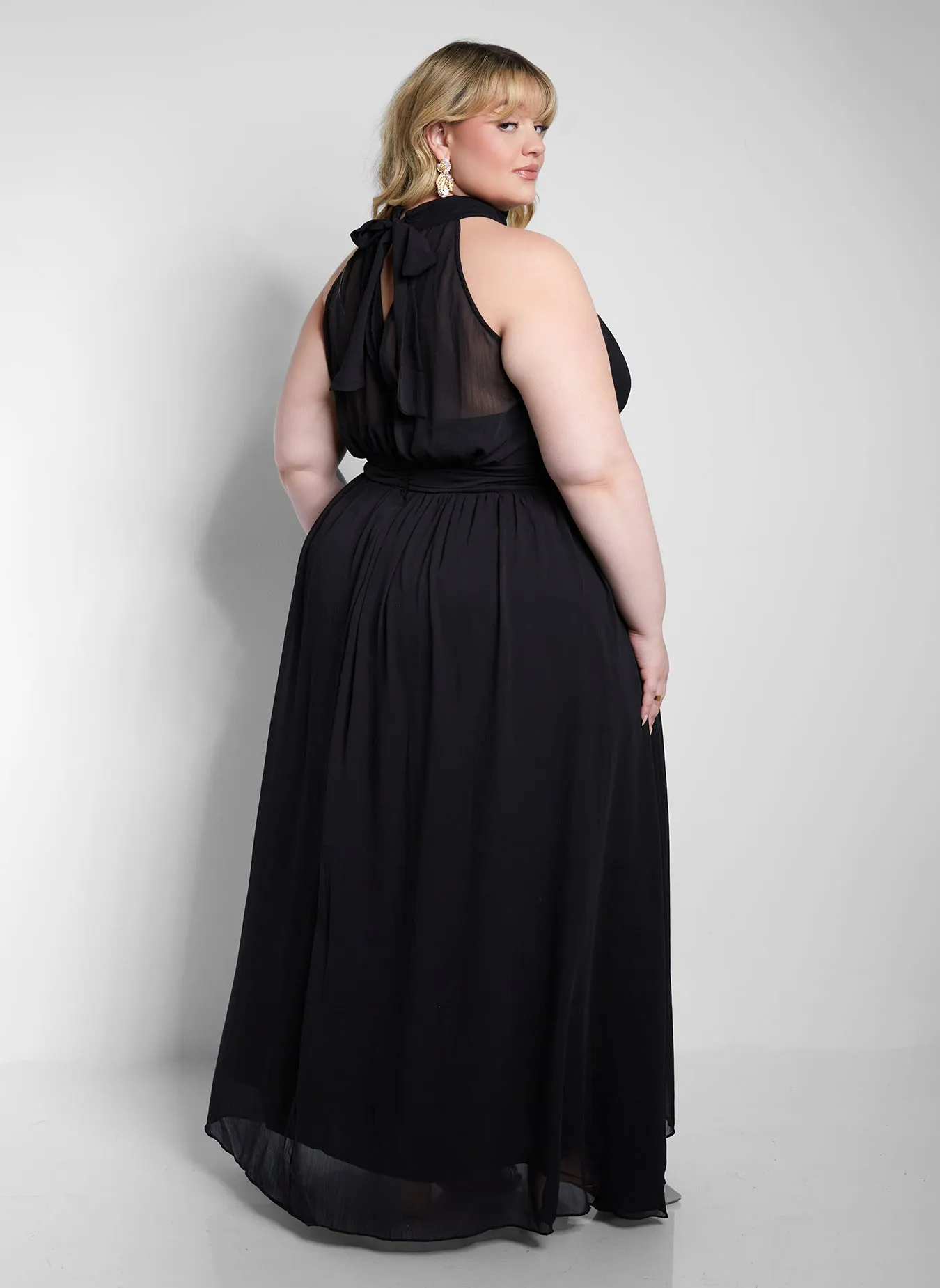 Elise Chiffon Halter Maxi A Line Dress W. Slit sold by Rebdolls product image thumbnail 5