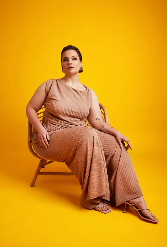 Leslie Wide Leg Textured Pants sold by Rebdolls