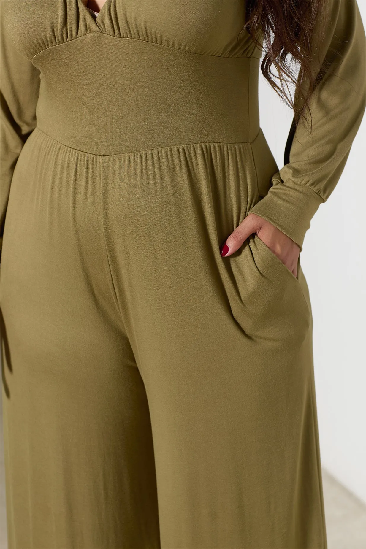 Susan Drop Waist Wide Leg Jumpsuit sold by Rebdolls product image thumbnail 3