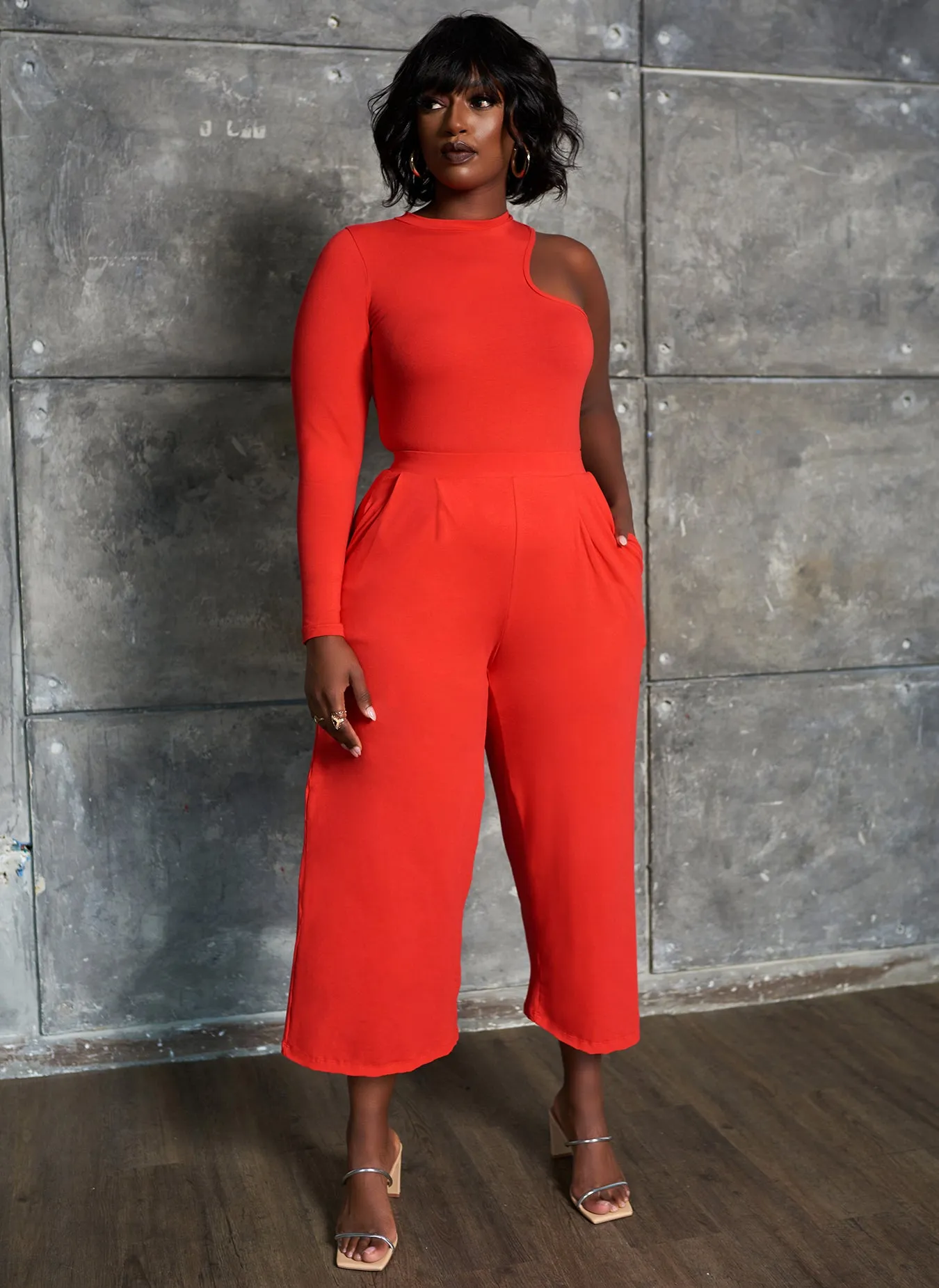 Baddie Cold Shoulder Bodysuit - Red sold by Rebdolls product image thumbnail 4