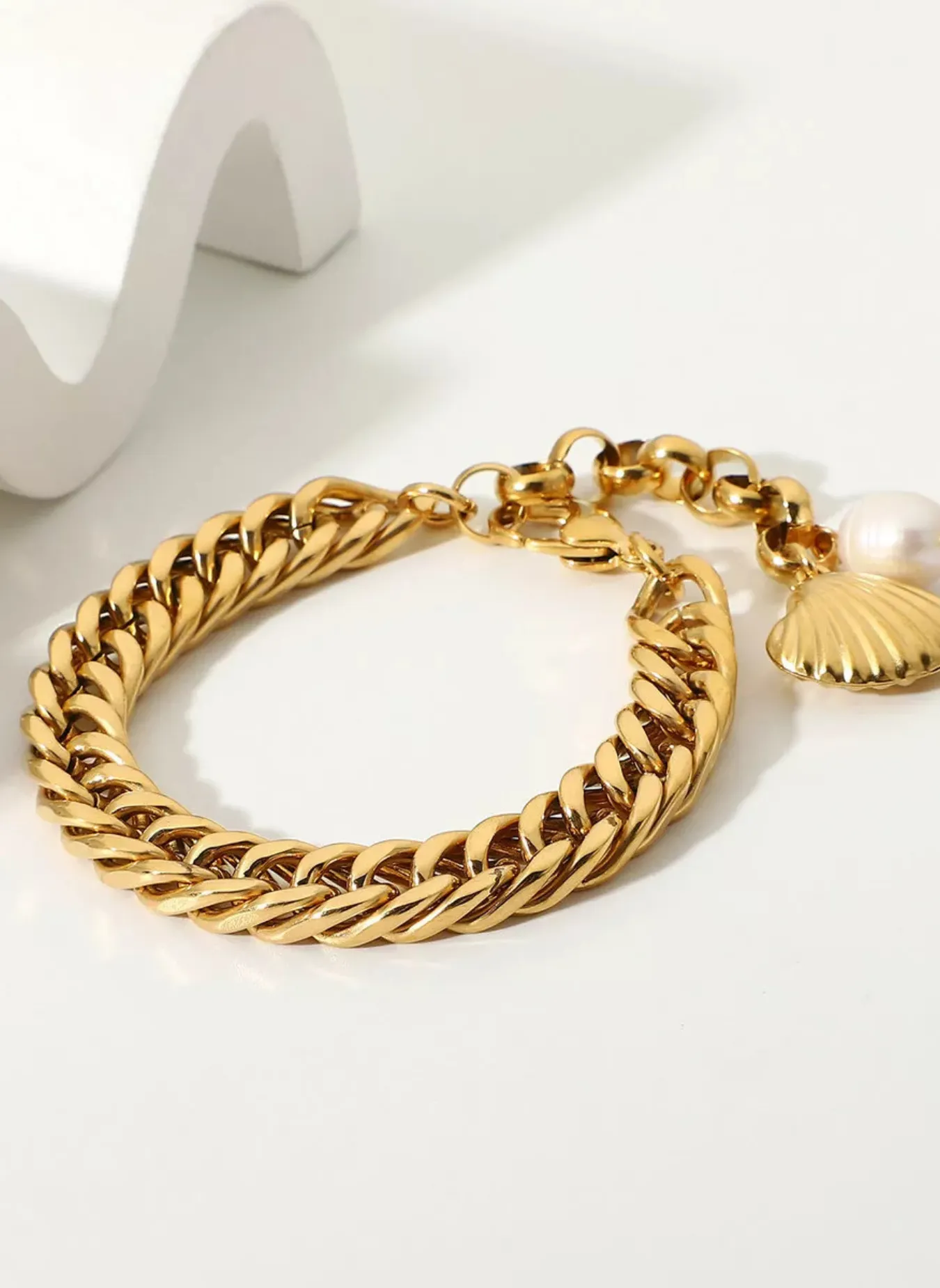 18K Gold-Plated Freshwater Pearl Shell Bracelet sold by Rebdolls product image thumbnail 3