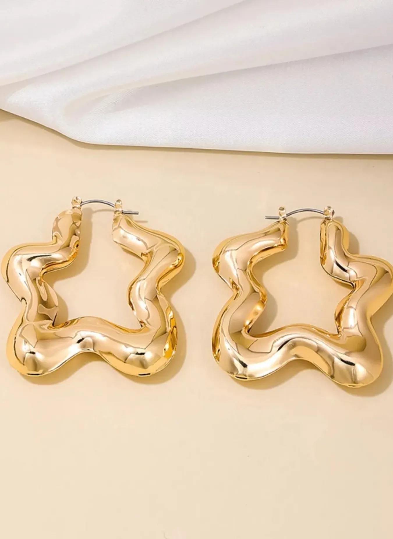 Star Shaped Hoop Earrings sold by Rebdolls product image thumbnail 3