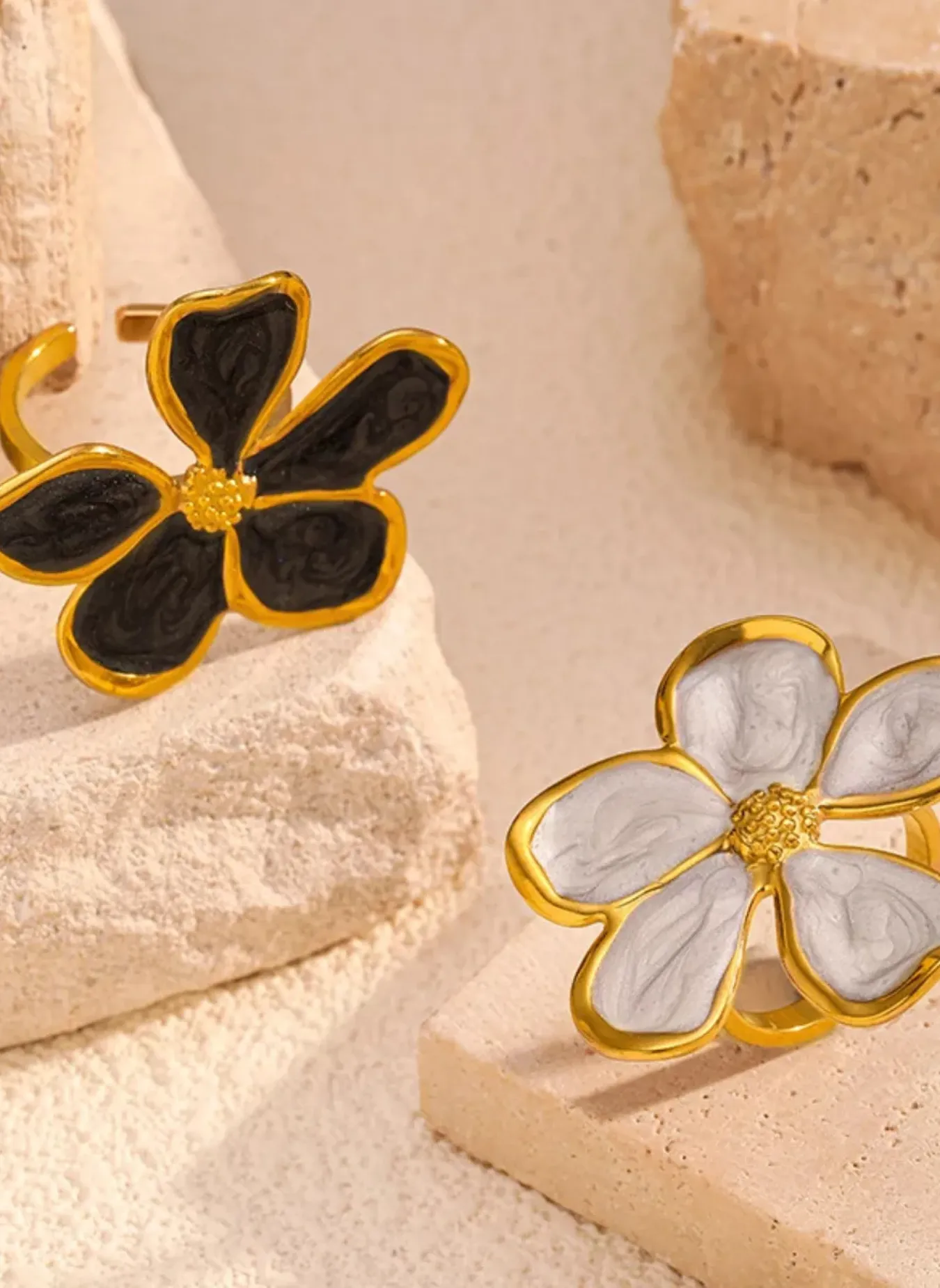 Flower Open Ring sold by Rebdolls product image thumbnail 2