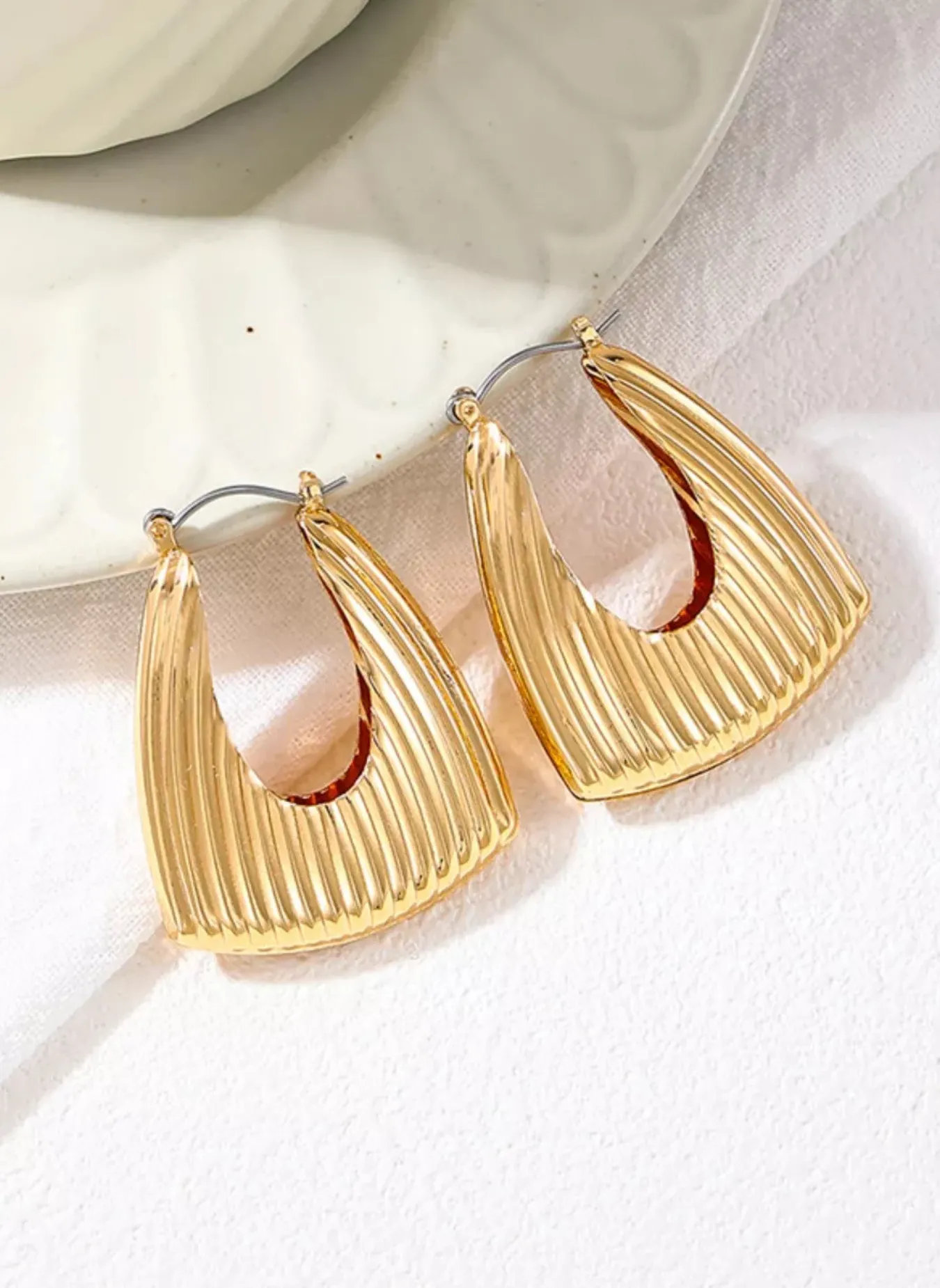 18K Gold-Plated Alloy Ribbed Triangular Hoop Earrings sold by Rebdolls