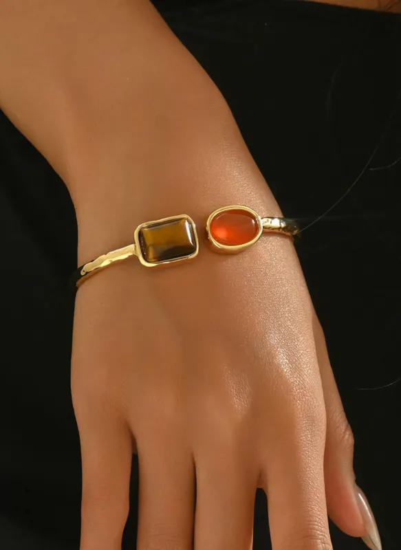 Geometric Open Bracelet made by Trendsi