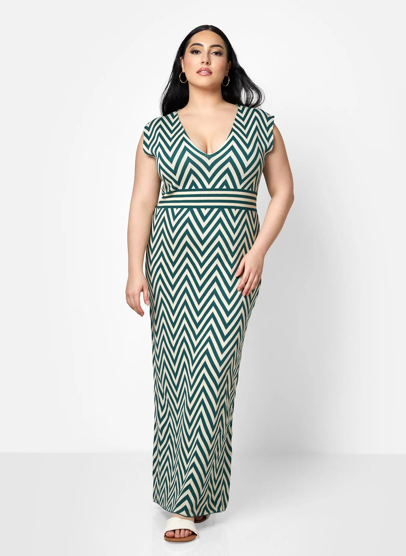 Rachida Knit Chevron V Neck Bodycon Dress sold by Rebdolls product image thumbnail 4
