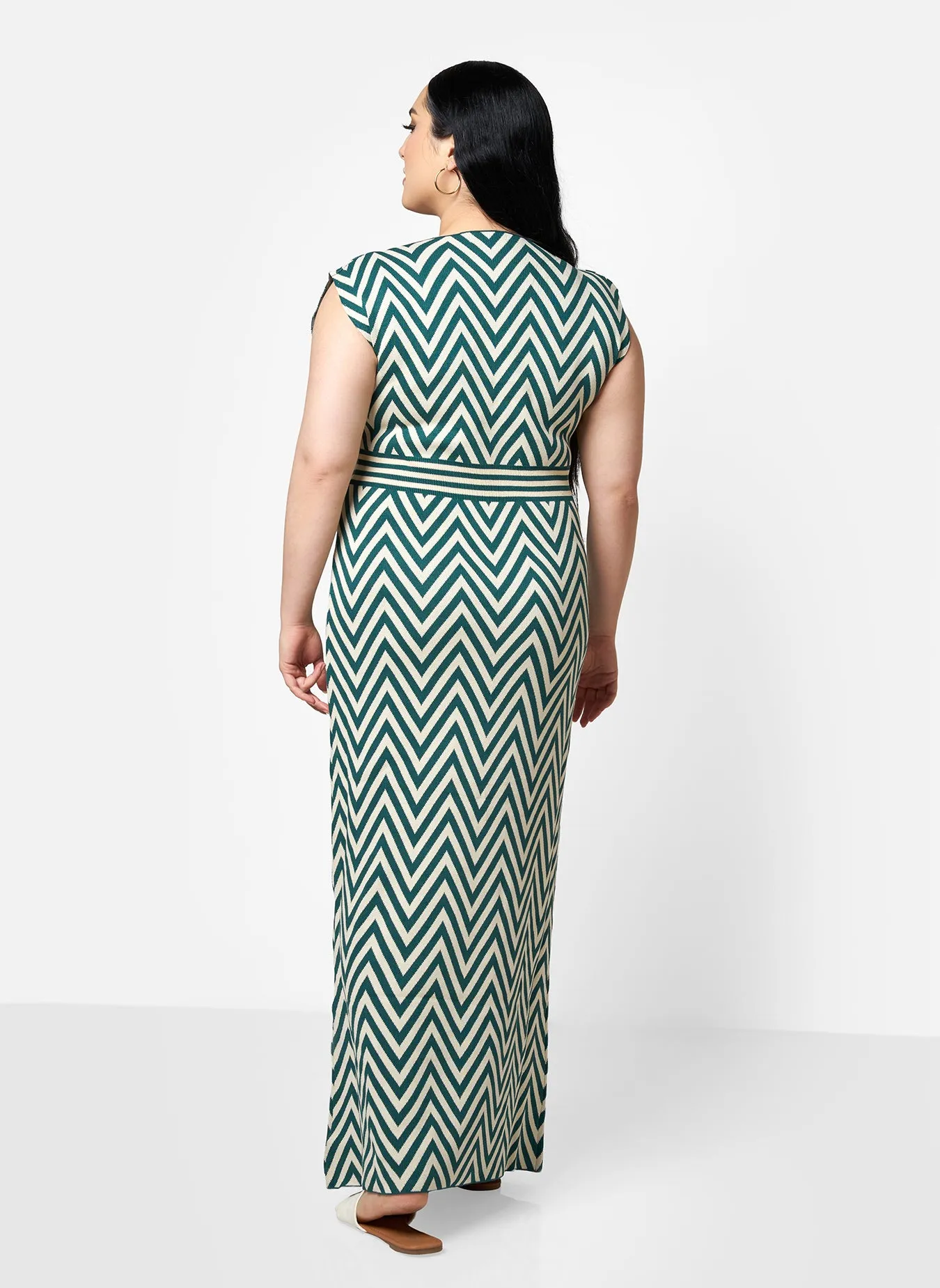 Rachida Knit Chevron V Neck Bodycon Dress sold by Rebdolls product image thumbnail 5
