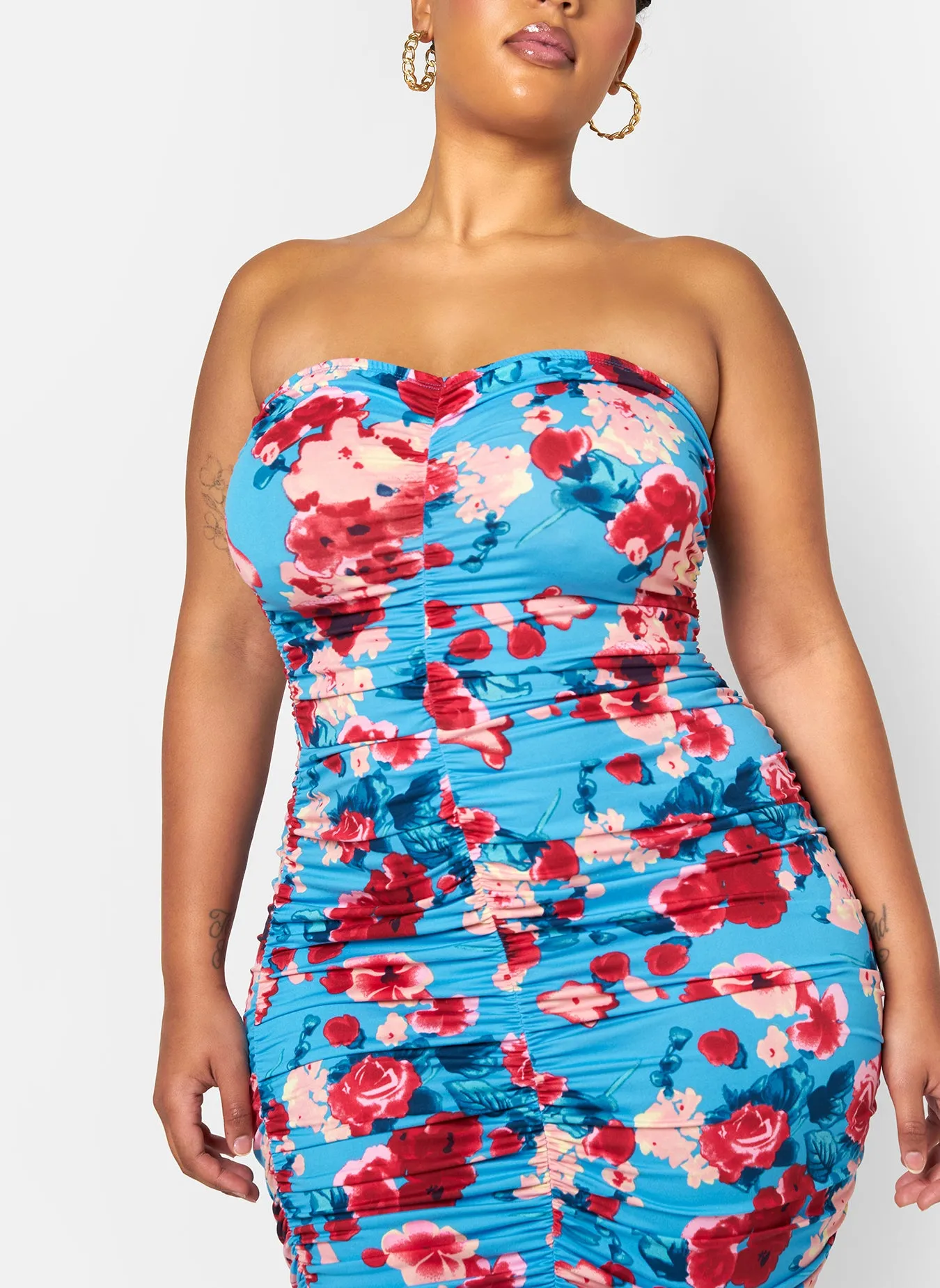 Gianna Floral Ruched Bodycon Maxi Dress sold by Rebdolls product image thumbnail 3