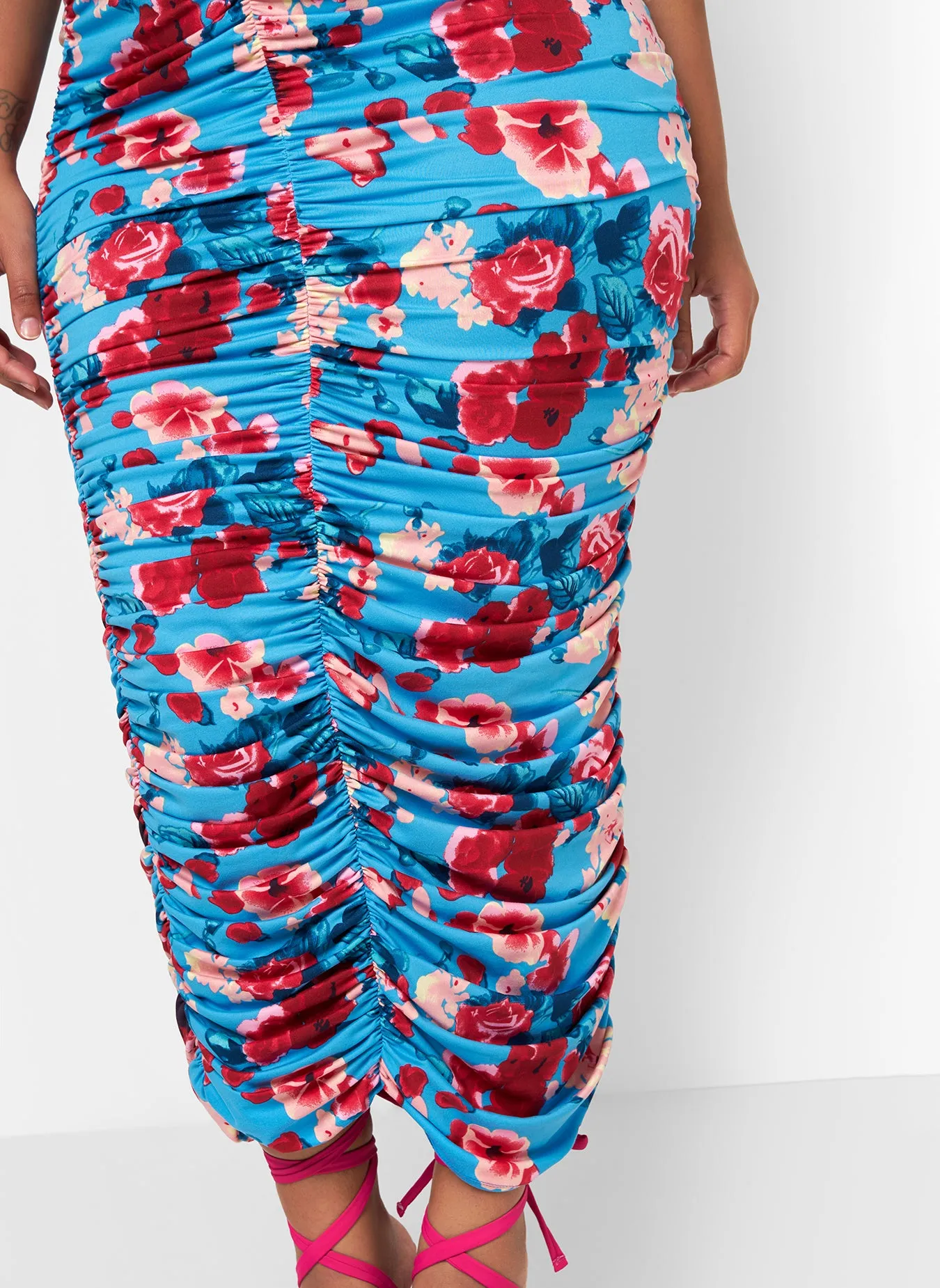 Gianna Floral Ruched Bodycon Maxi Dress sold by Rebdolls product image thumbnail 5