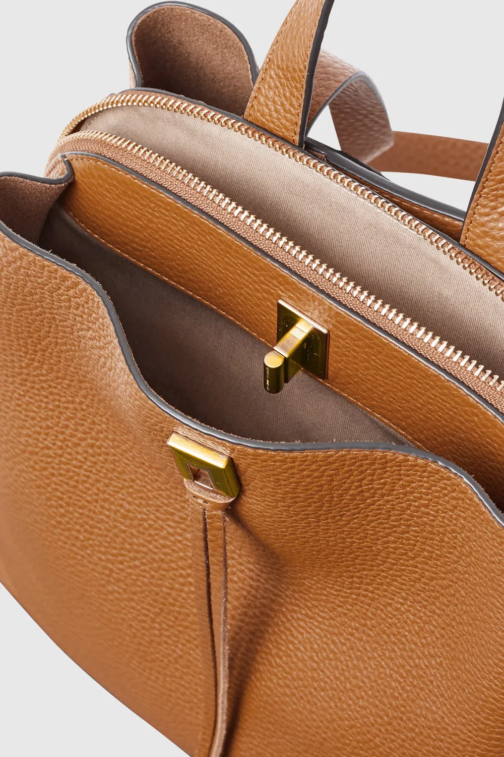 Darren Medium Backpack sold by Rebecca Minkoff product image thumbnail 3