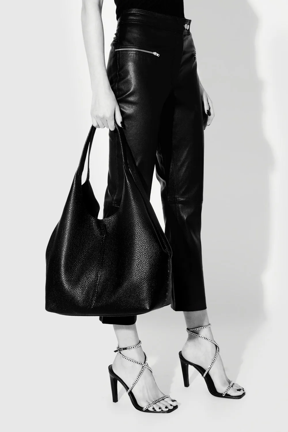 Darren Signature Carryall sold by Rebecca Minkoff product image thumbnail 5