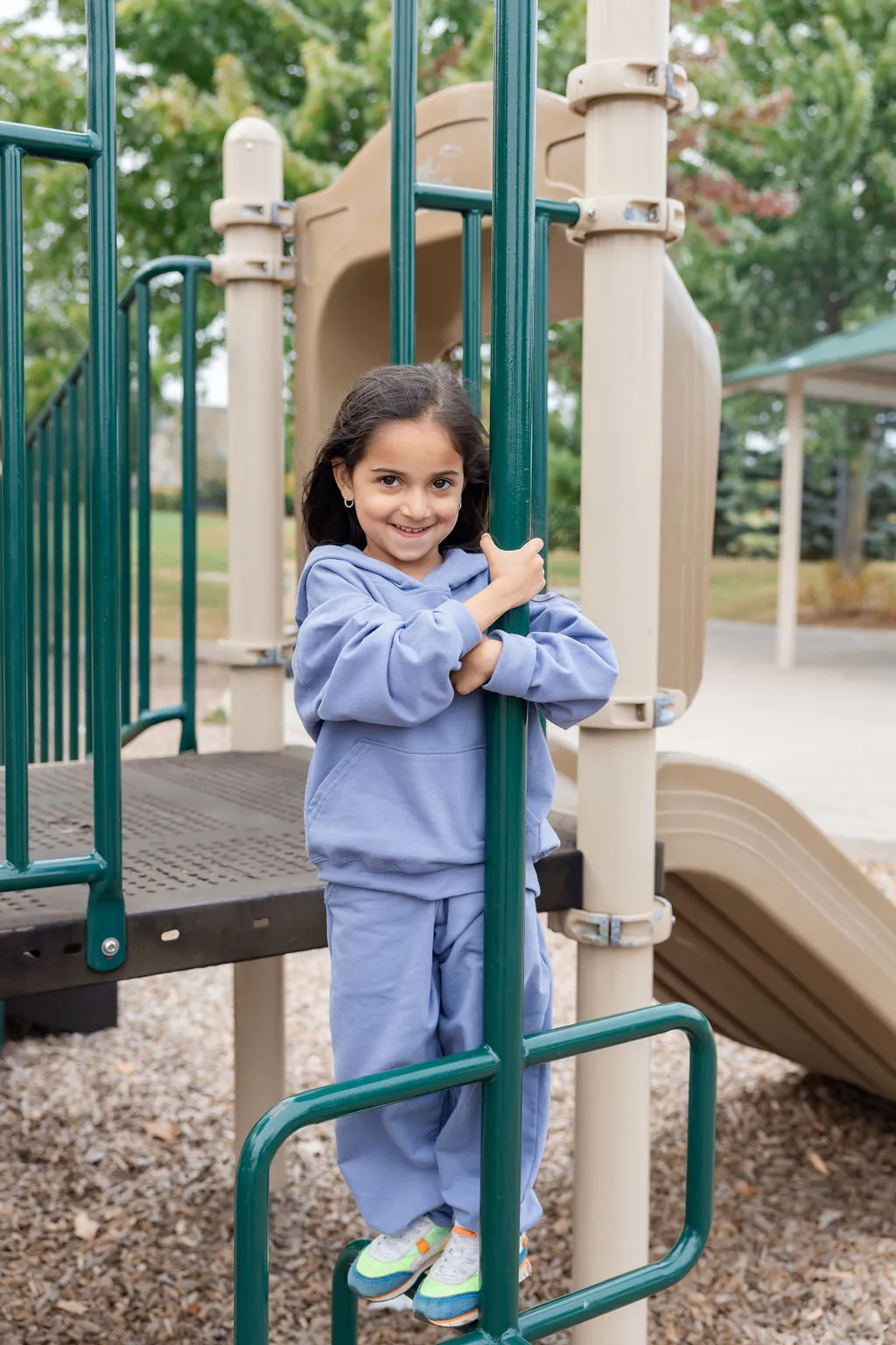 Kids Wide Cuffed Sweatpants sold by rebels product image thumbnail 3