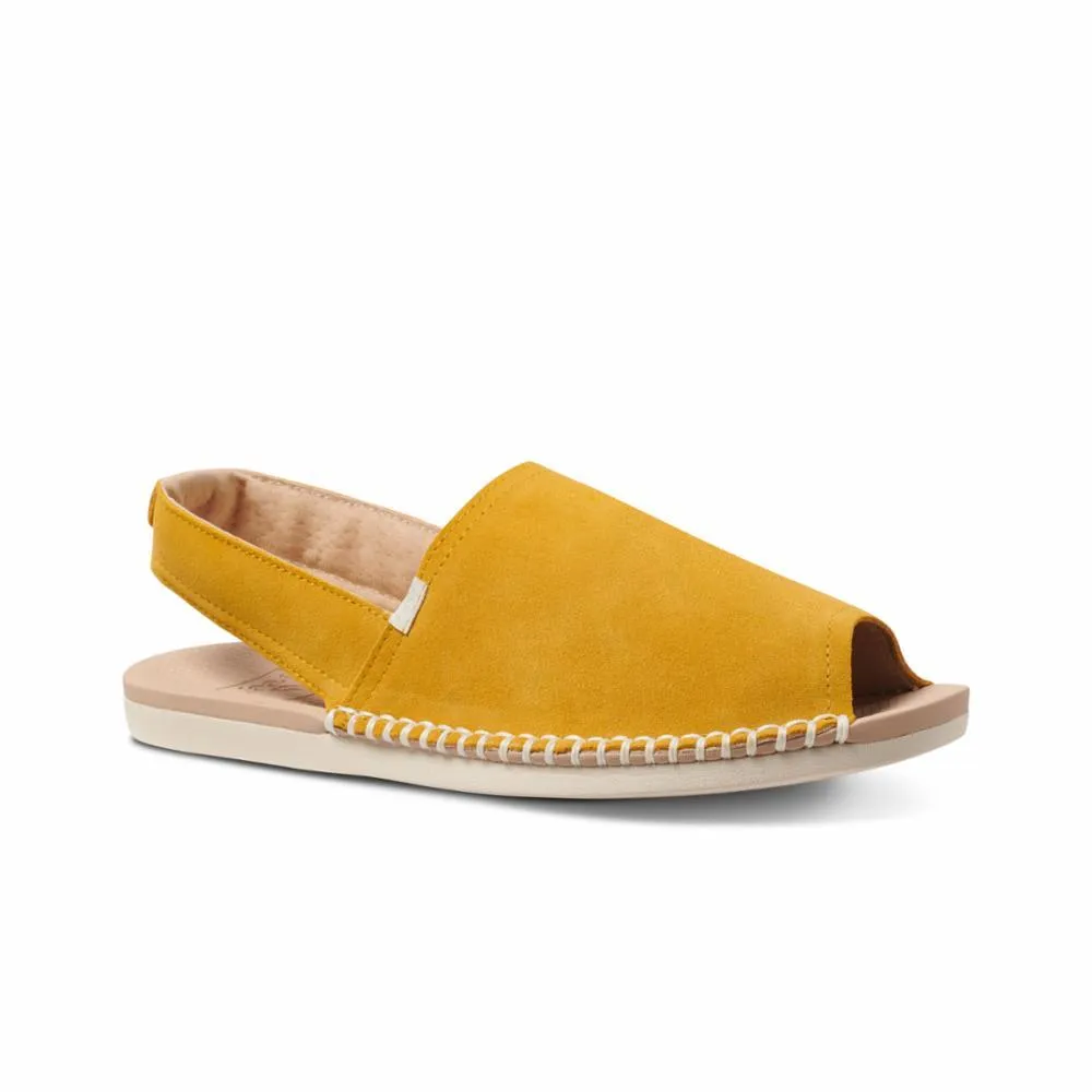 Reef Women REEF ESCAPE SLING SE MUSTARD sold by Reef