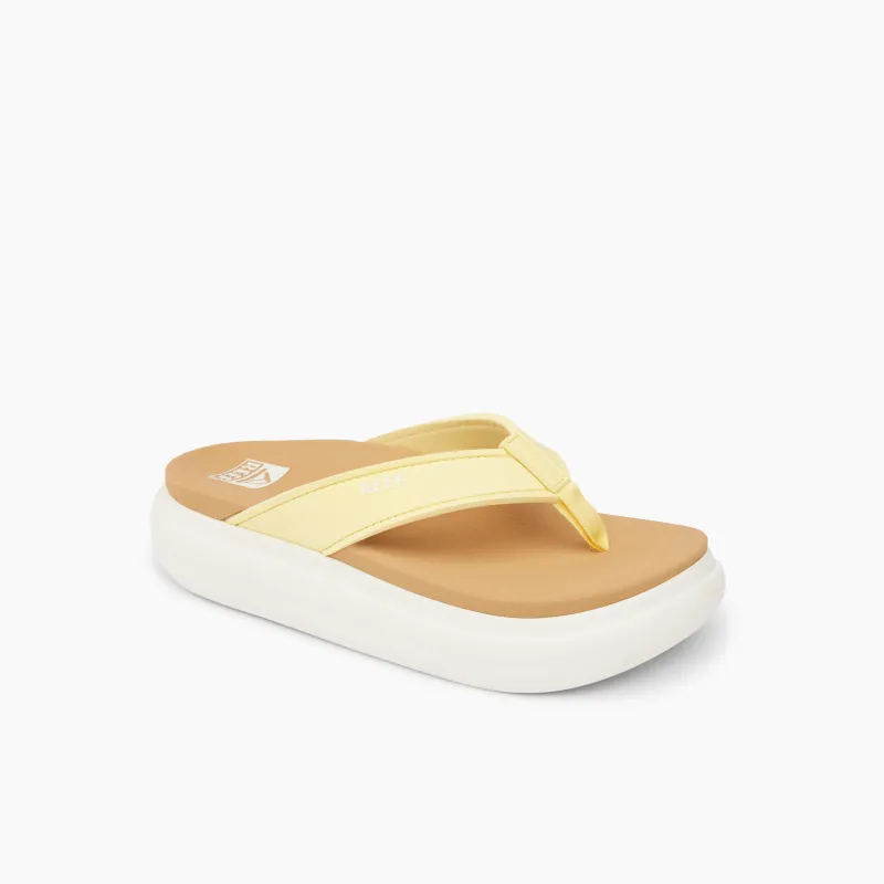 Reef Women CUSHION BONDI PALE BANANA sold by Reef
