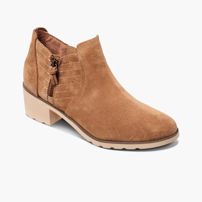 Reef Women REEF VOYAGE BOOT LOW TOBACCO made by Reef