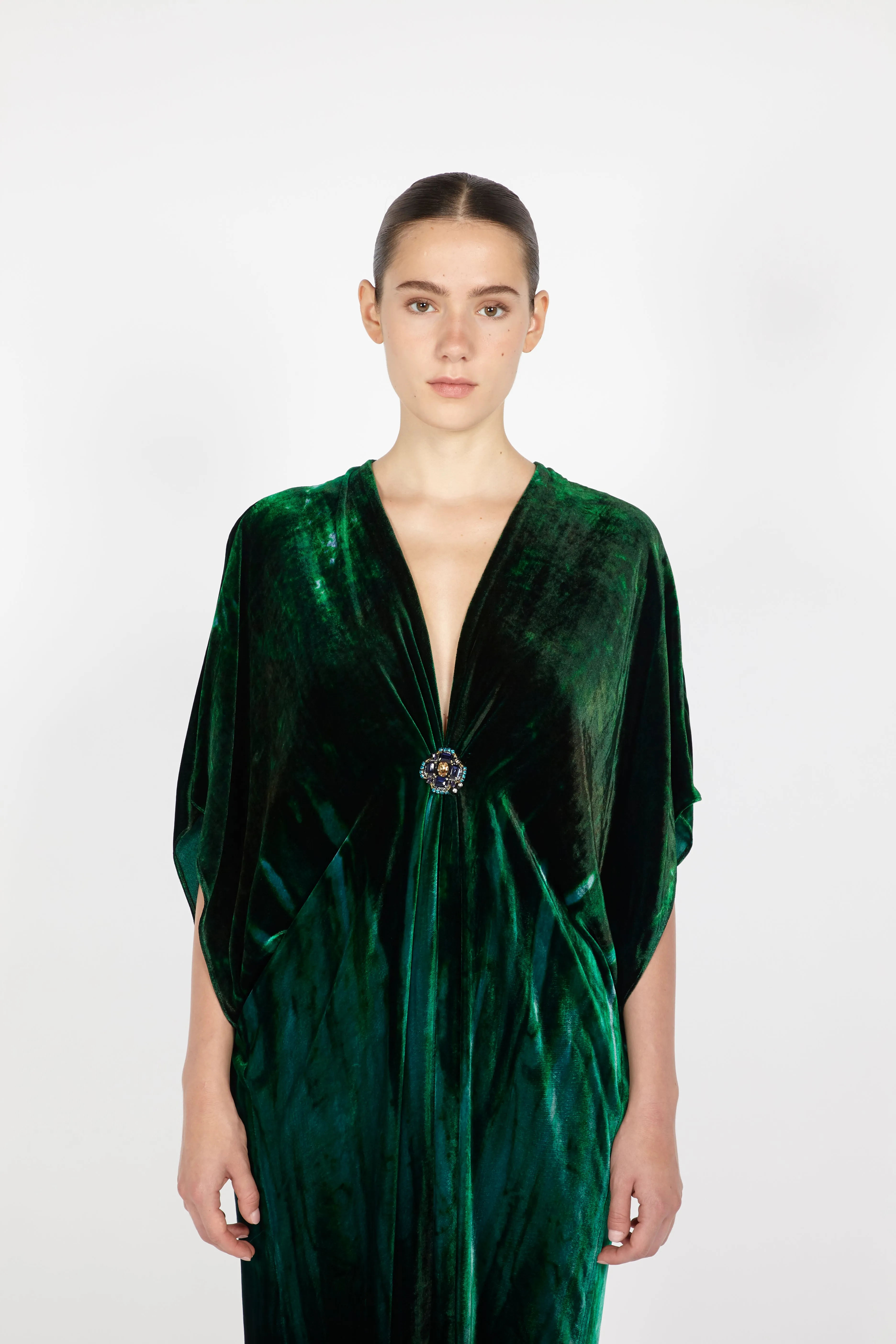 V-NECK MIDI VELVET KAFTAN W/ EMBROIDERED DETAIL sold by Reem Acra product image thumbnail 2