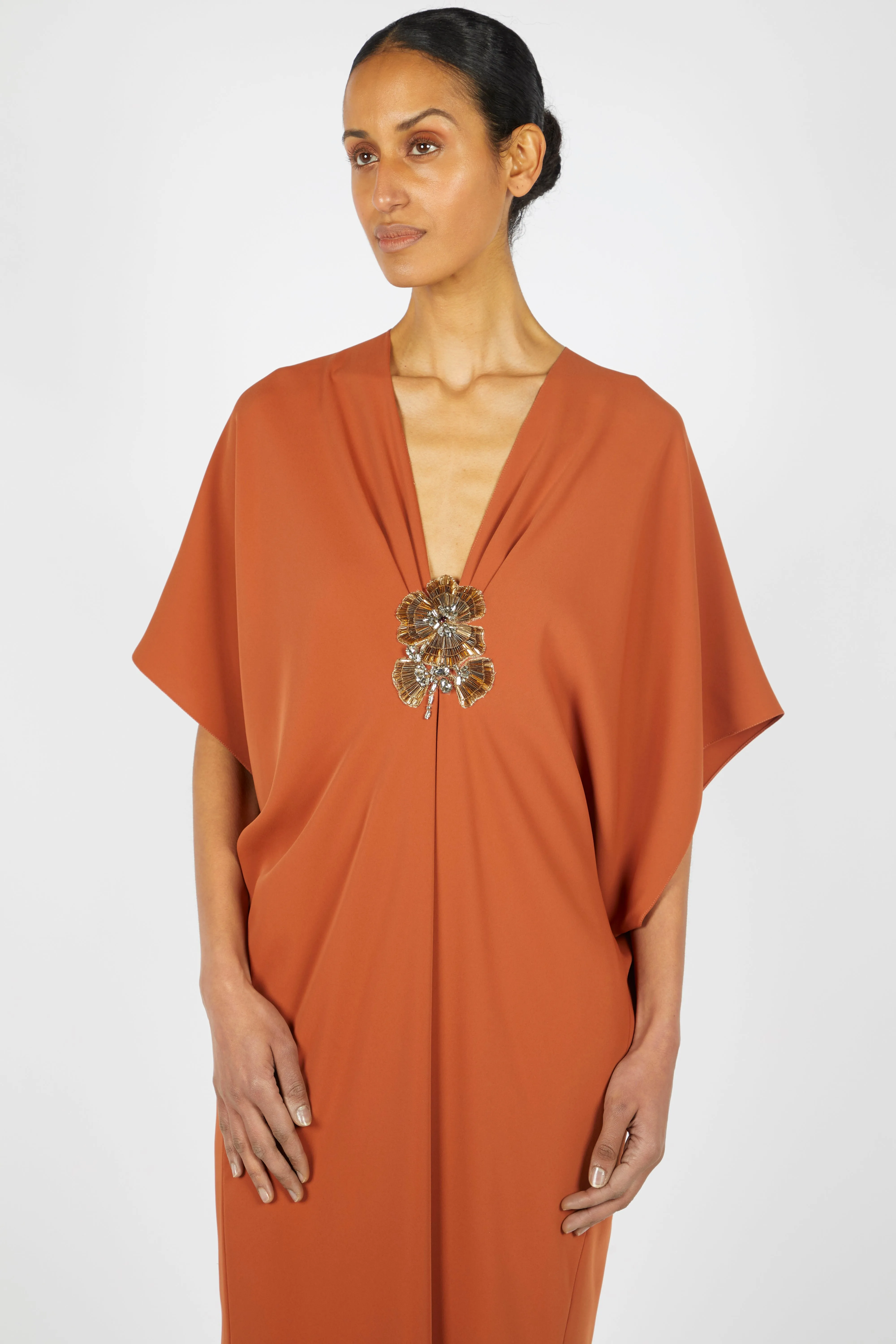 MIDI CREPE KAFTAN W/ GOLD EMBROIDERY DETAIL sold by Reem Acra product image thumbnail 3