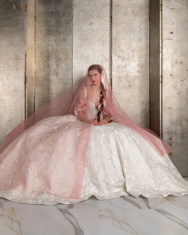 Julia sold by Reem Acra