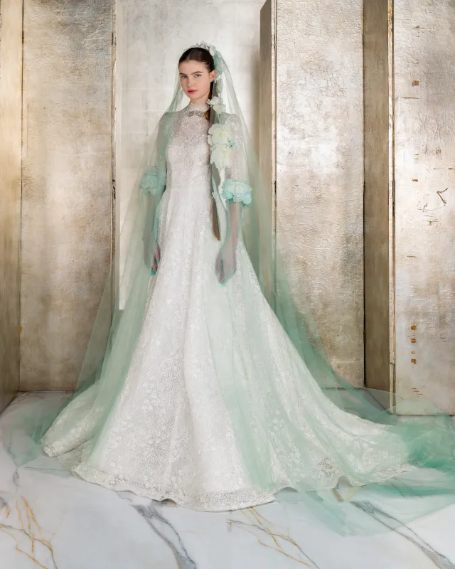 Dakota sold by Reem Acra