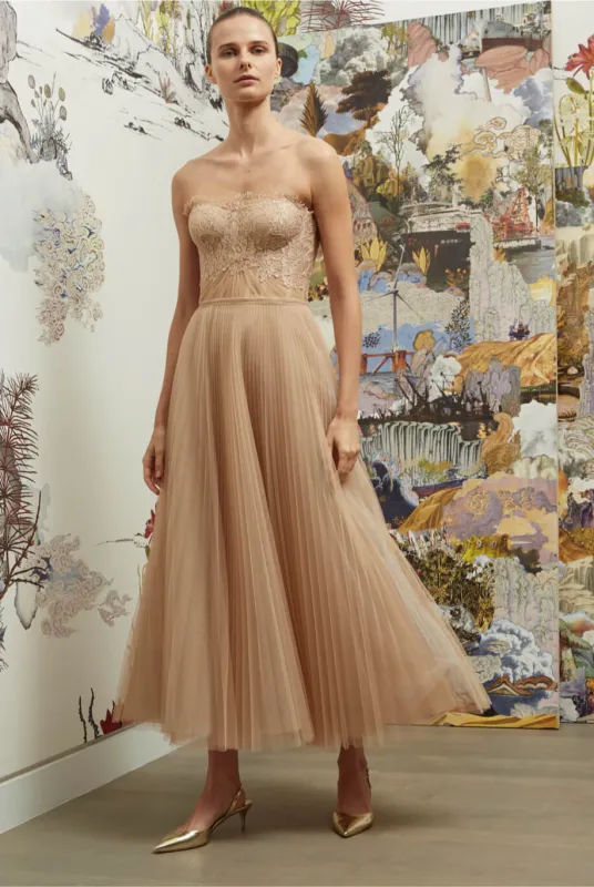 Look 11 sold by Reem Acra