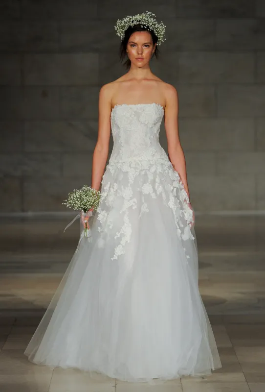 Admire sold by Reem Acra