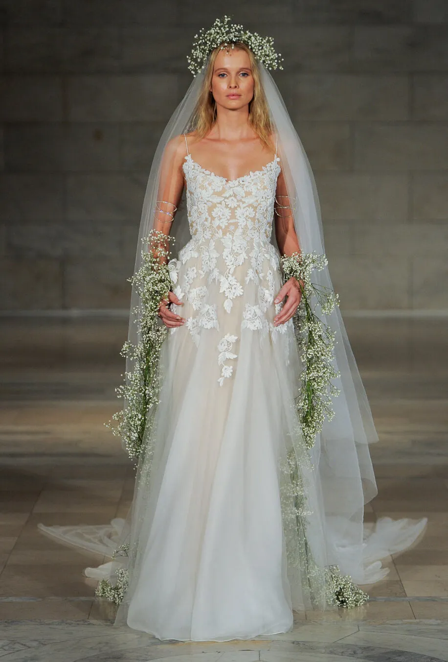 Sincere sold by Reem Acra